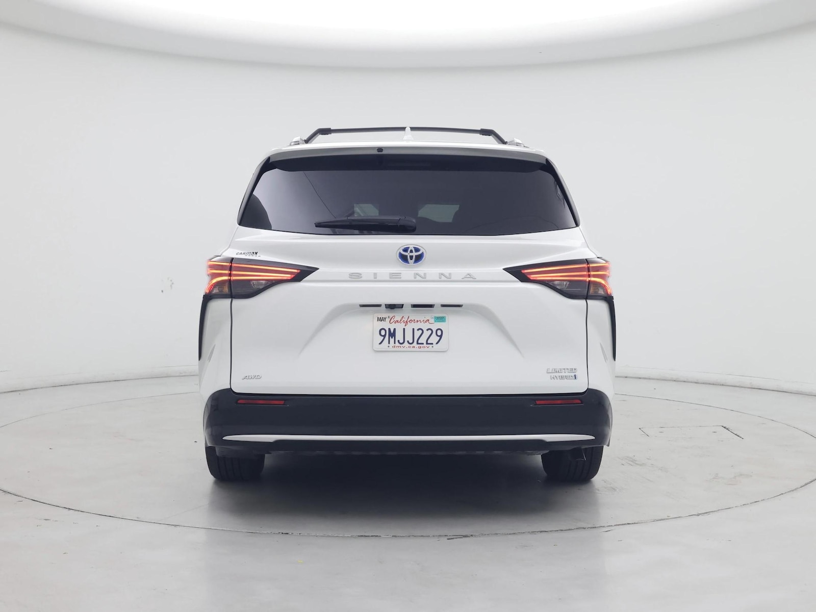 2024 Toyota Sienna Limited - Photo 7
