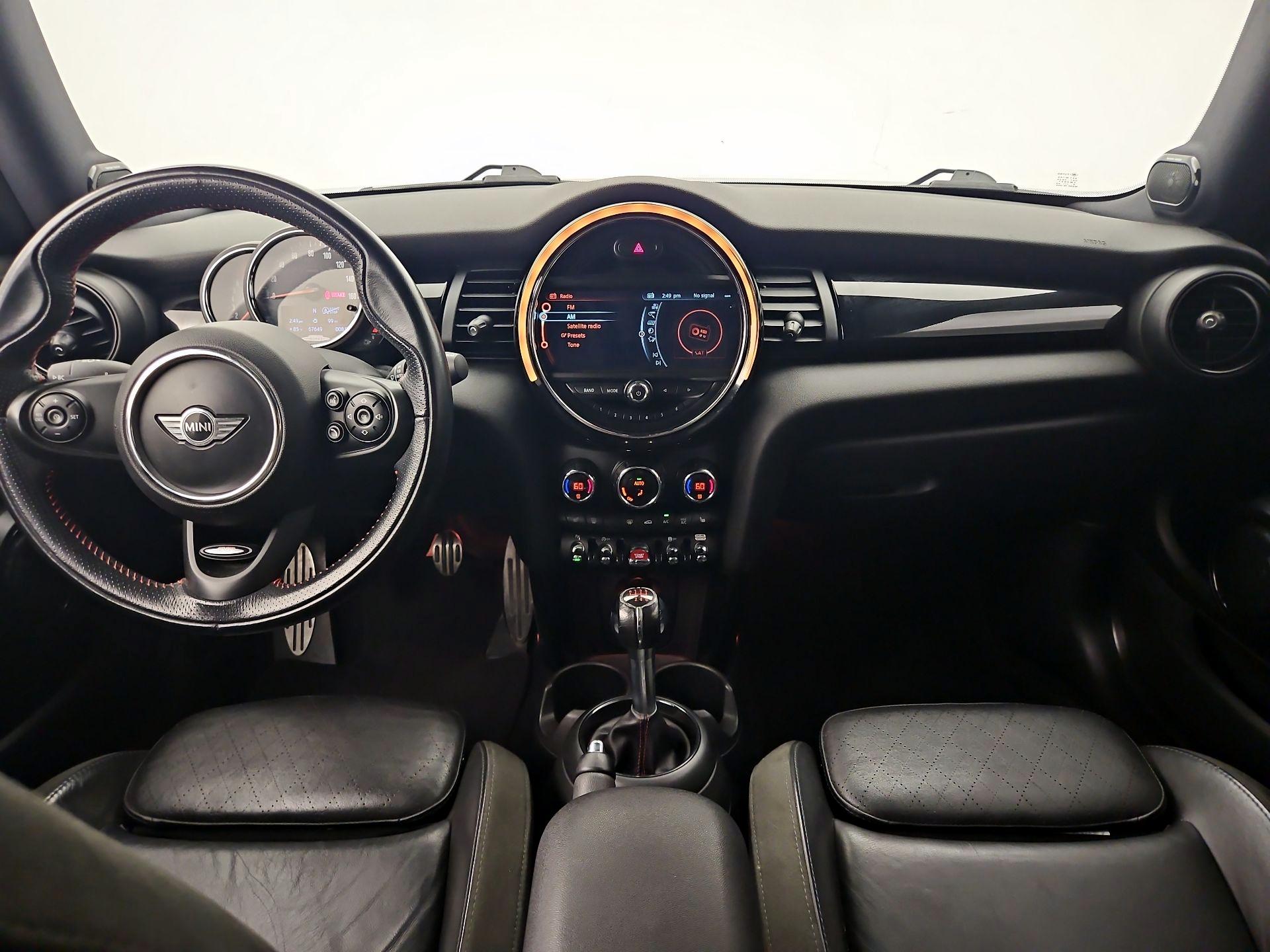Thumbnail: 2018 MINI Cooper Hardtop - 9