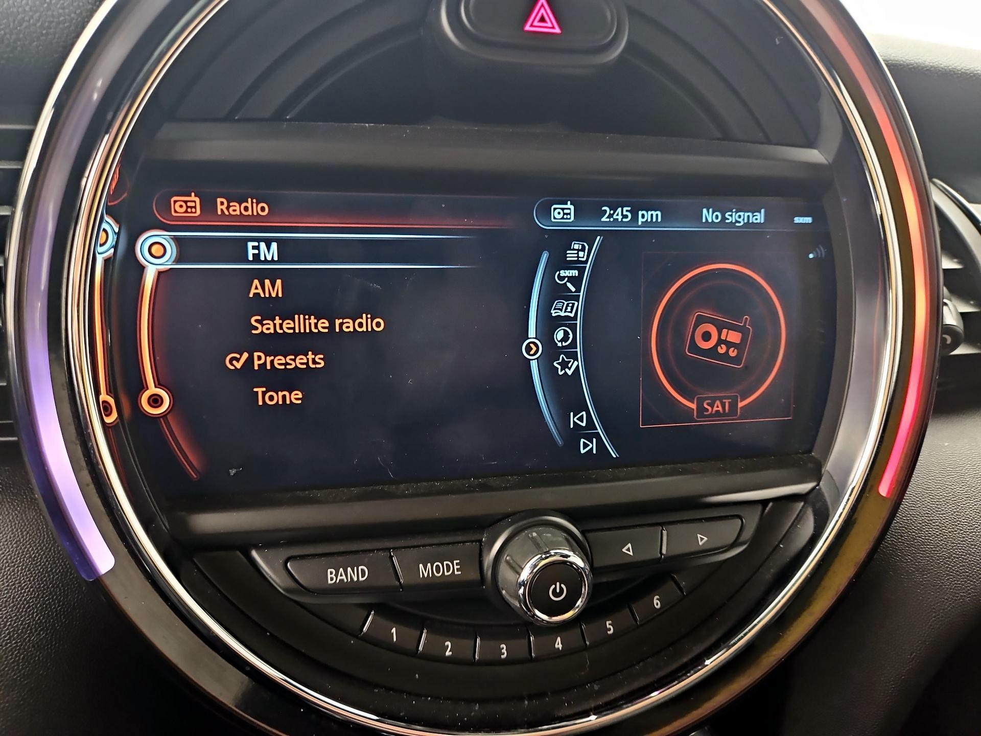 Thumbnail: 2018 MINI Cooper Hardtop - 16