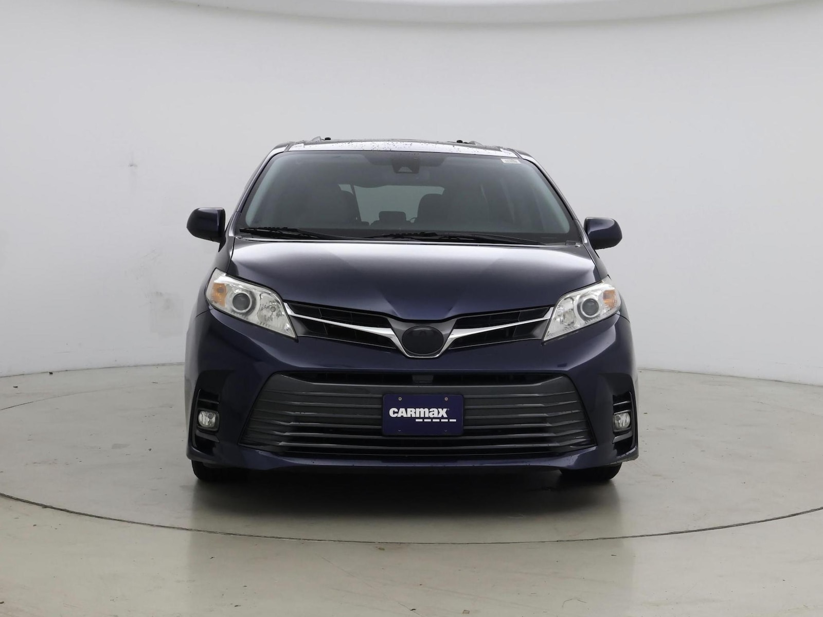 2020 Toyota Sienna XLE - Photo 6