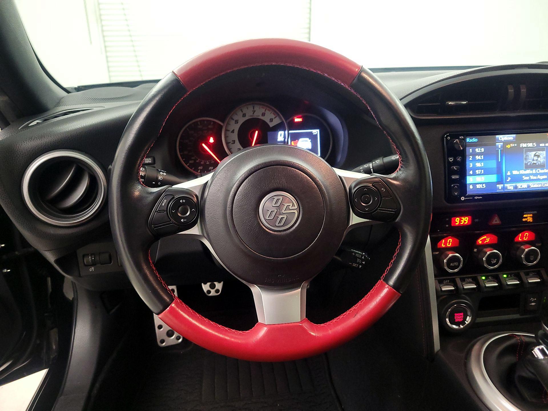 Thumbnail: 2019 Toyota 86 - 10