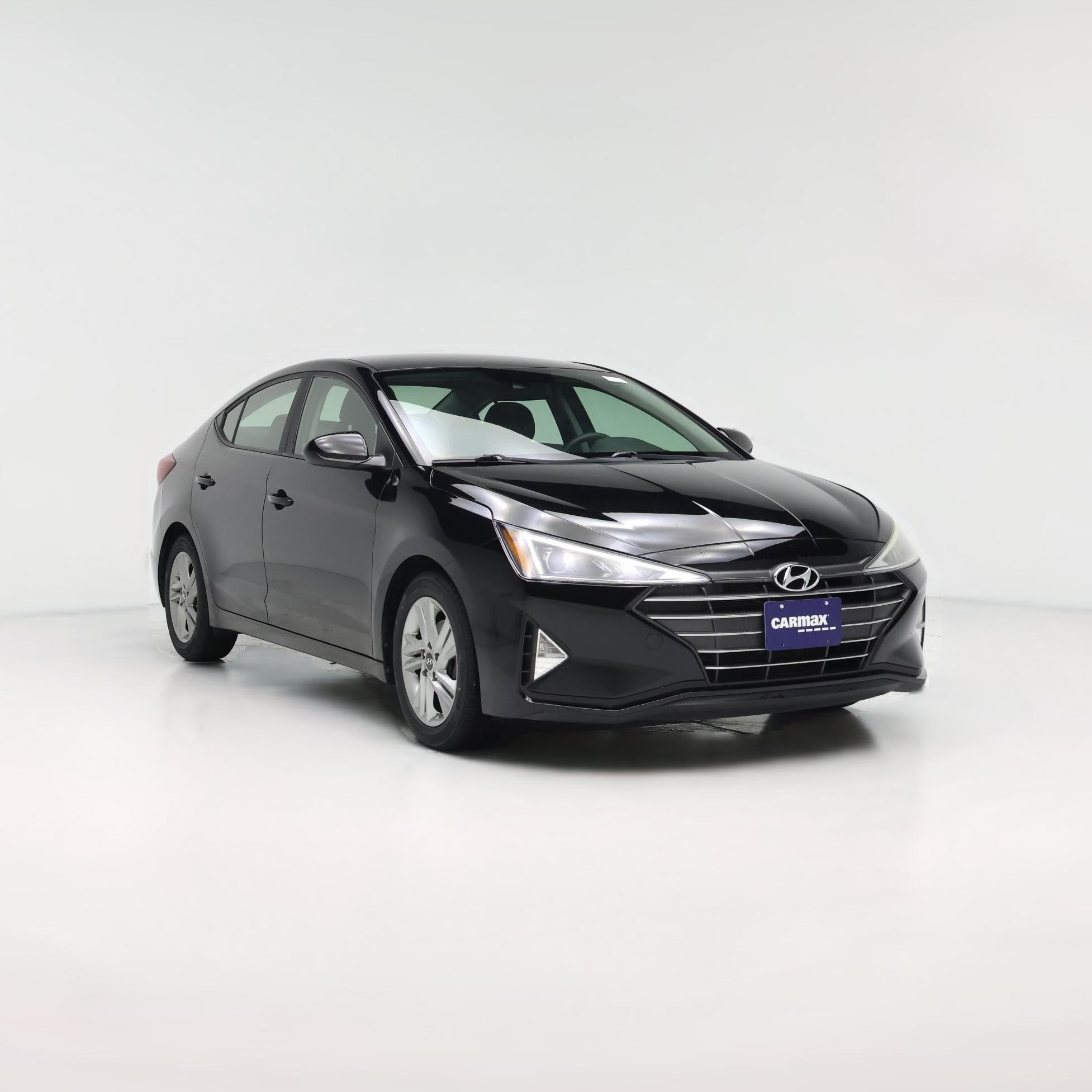 Thumbnail: 2019 Hyundai Elantra - 1
