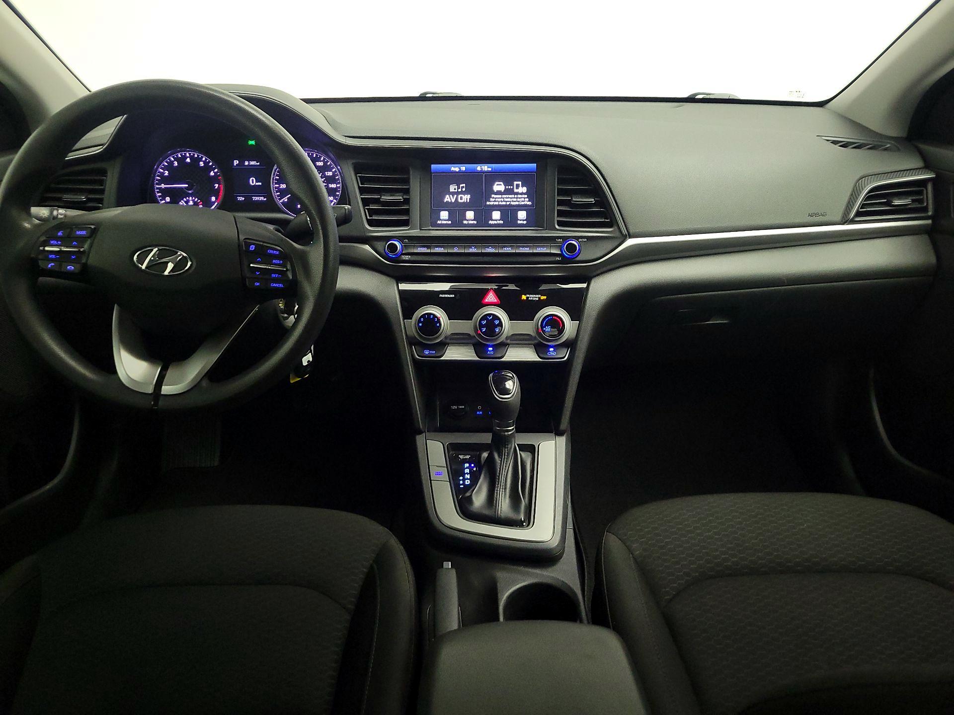 Thumbnail: 2019 Hyundai Elantra - 9