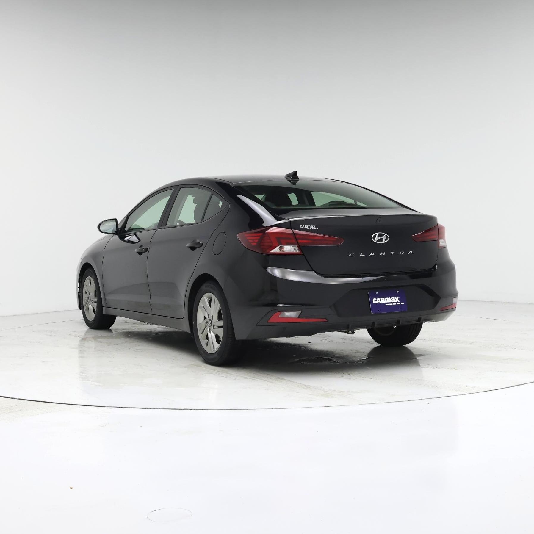 Thumbnail: 2019 Hyundai Elantra - 2