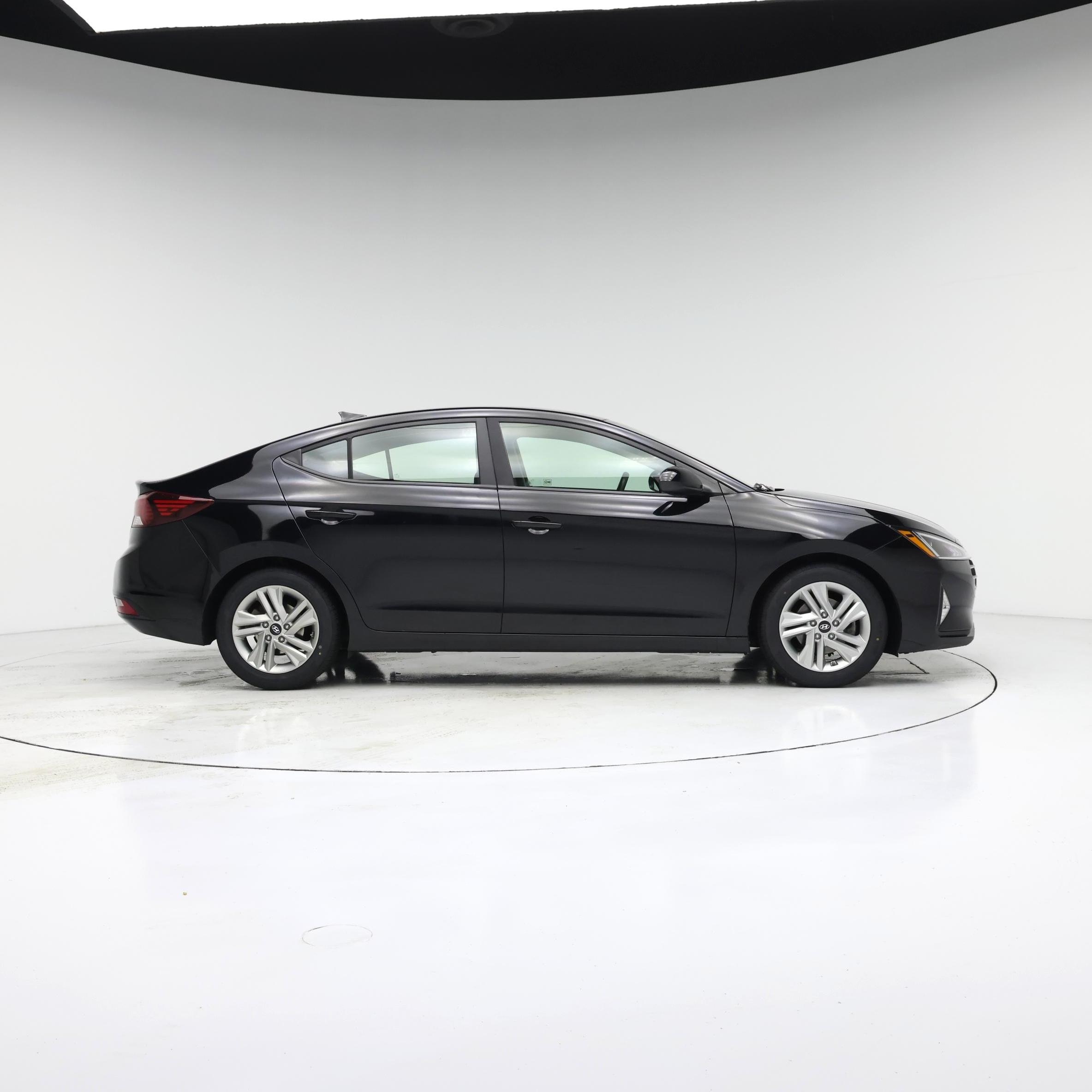 Thumbnail: 2019 Hyundai Elantra - 7