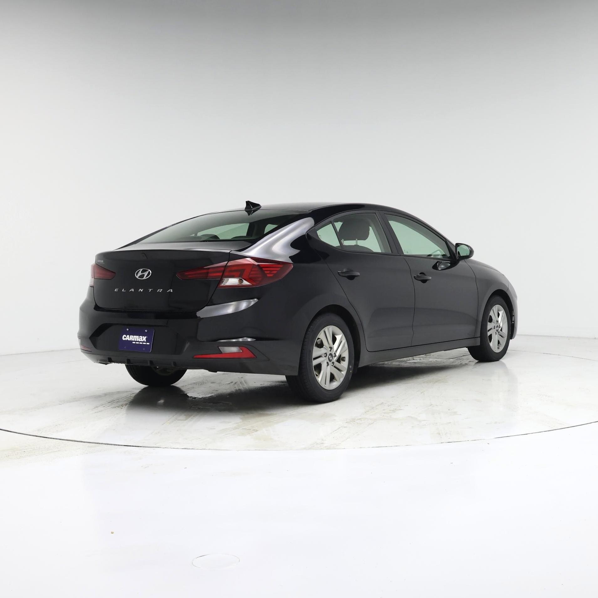 Thumbnail: 2019 Hyundai Elantra - 8