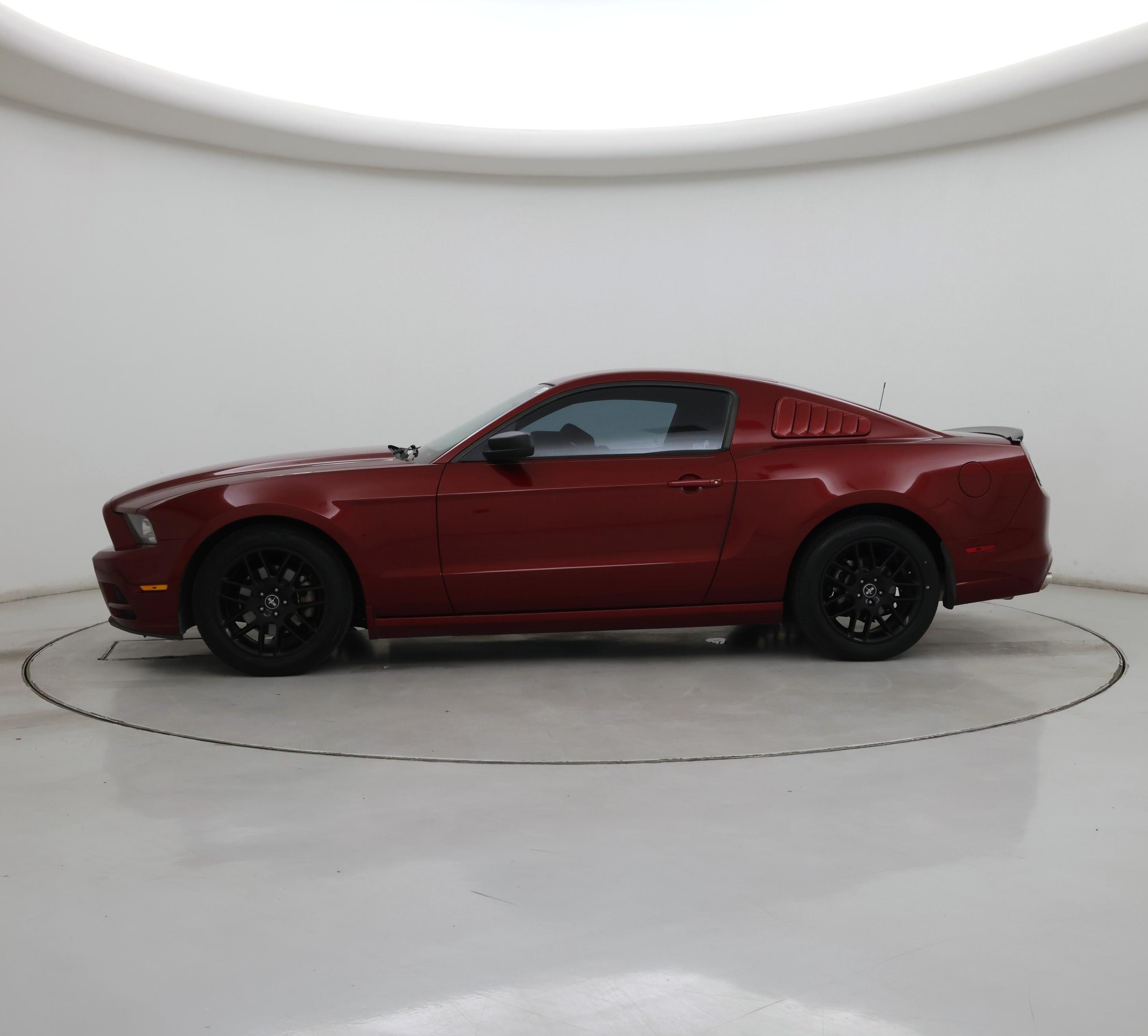 Thumbnail: 2014 Ford Mustang - 3