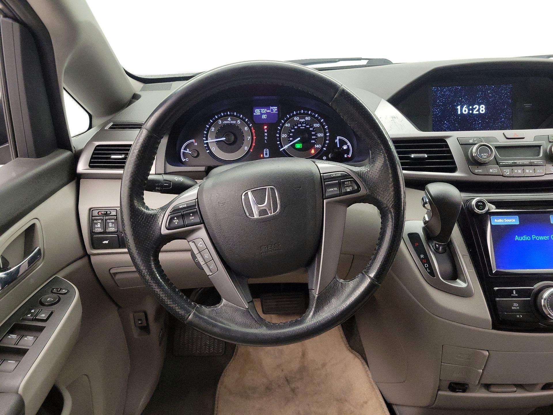 Thumbnail: 2014 Honda Odyssey - 10
