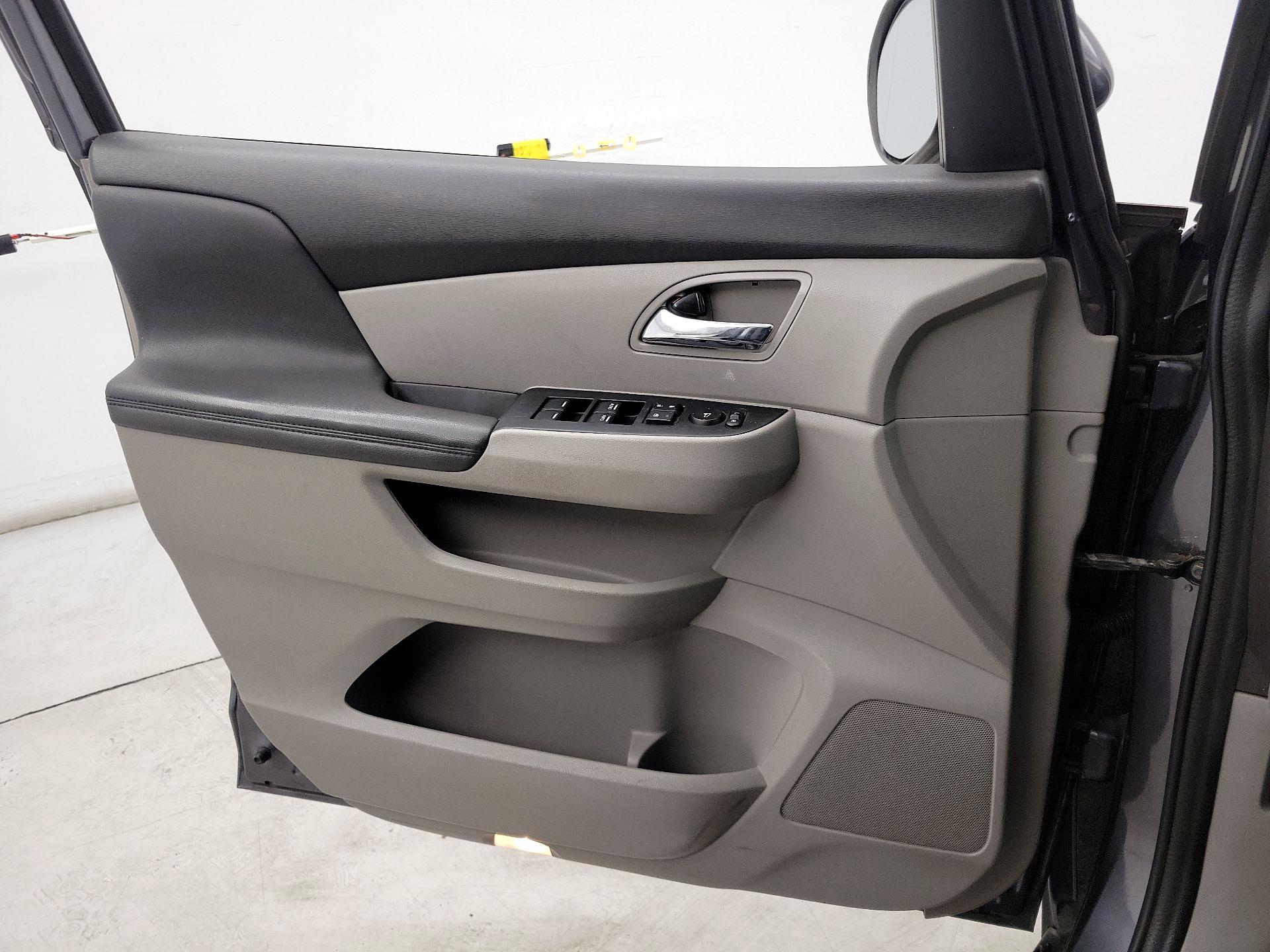 Thumbnail: 2014 Honda Odyssey - 12