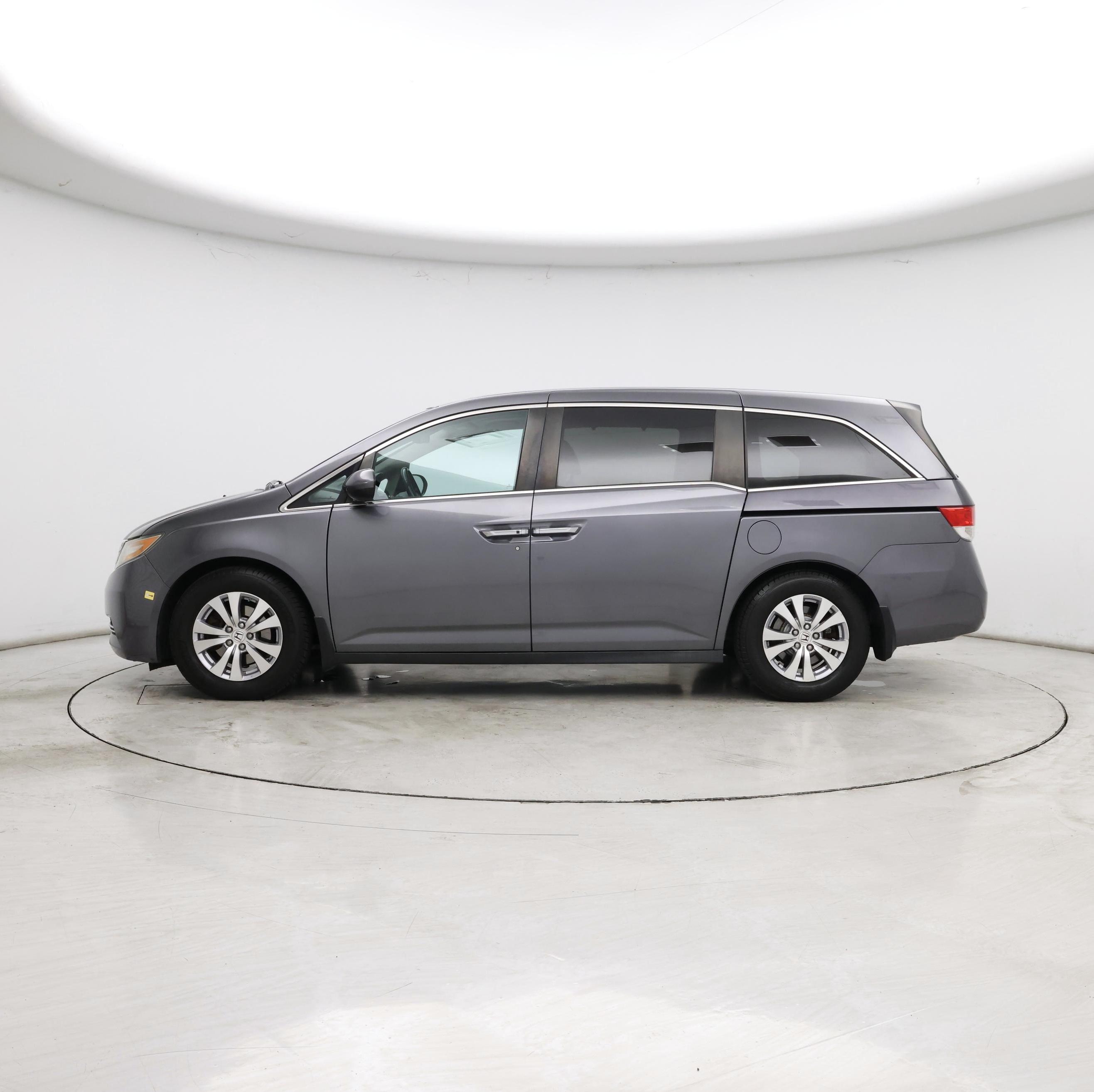 Thumbnail: 2014 Honda Odyssey - 3