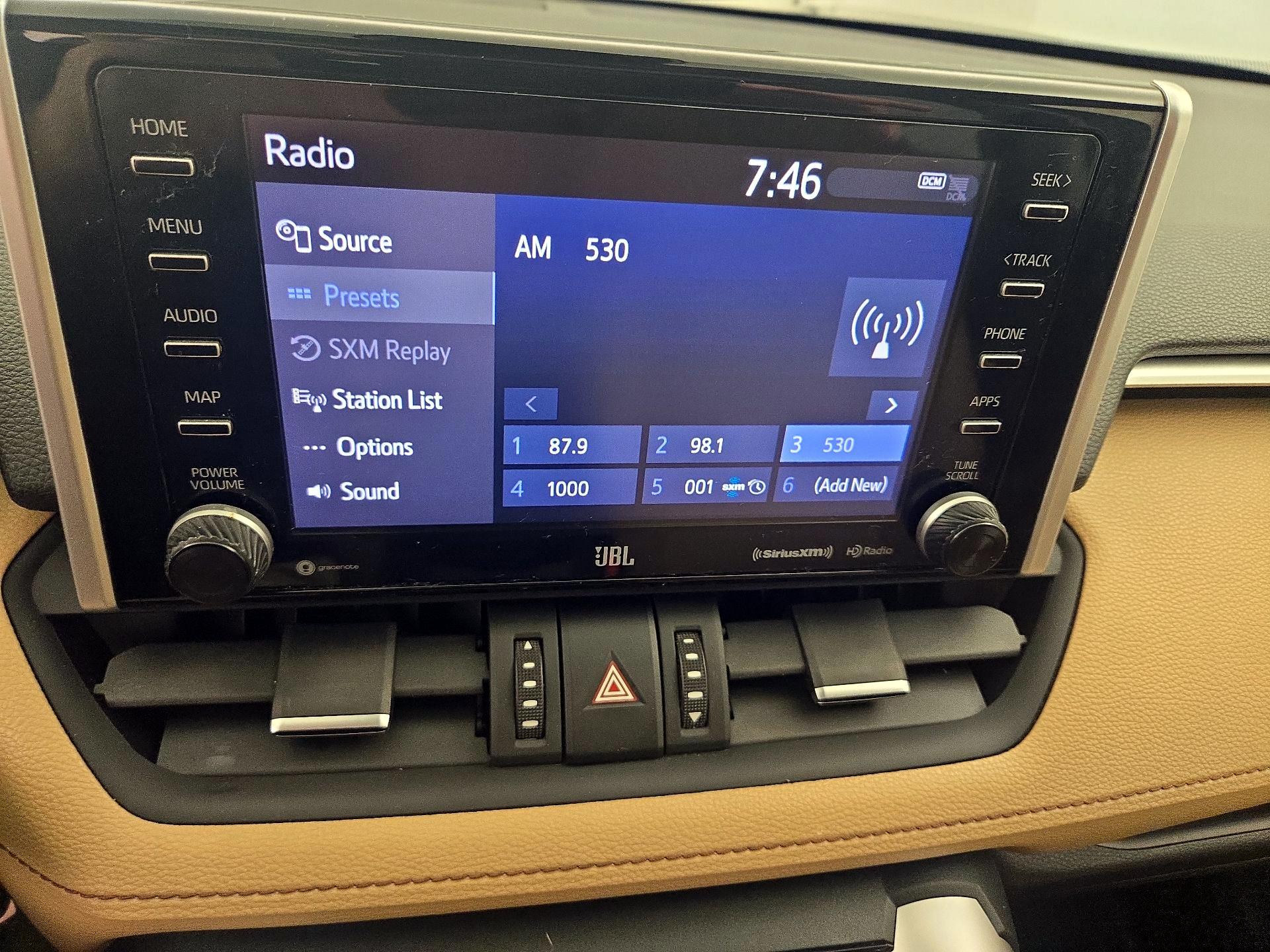 Thumbnail: 2019 Toyota RAV4 - 15
