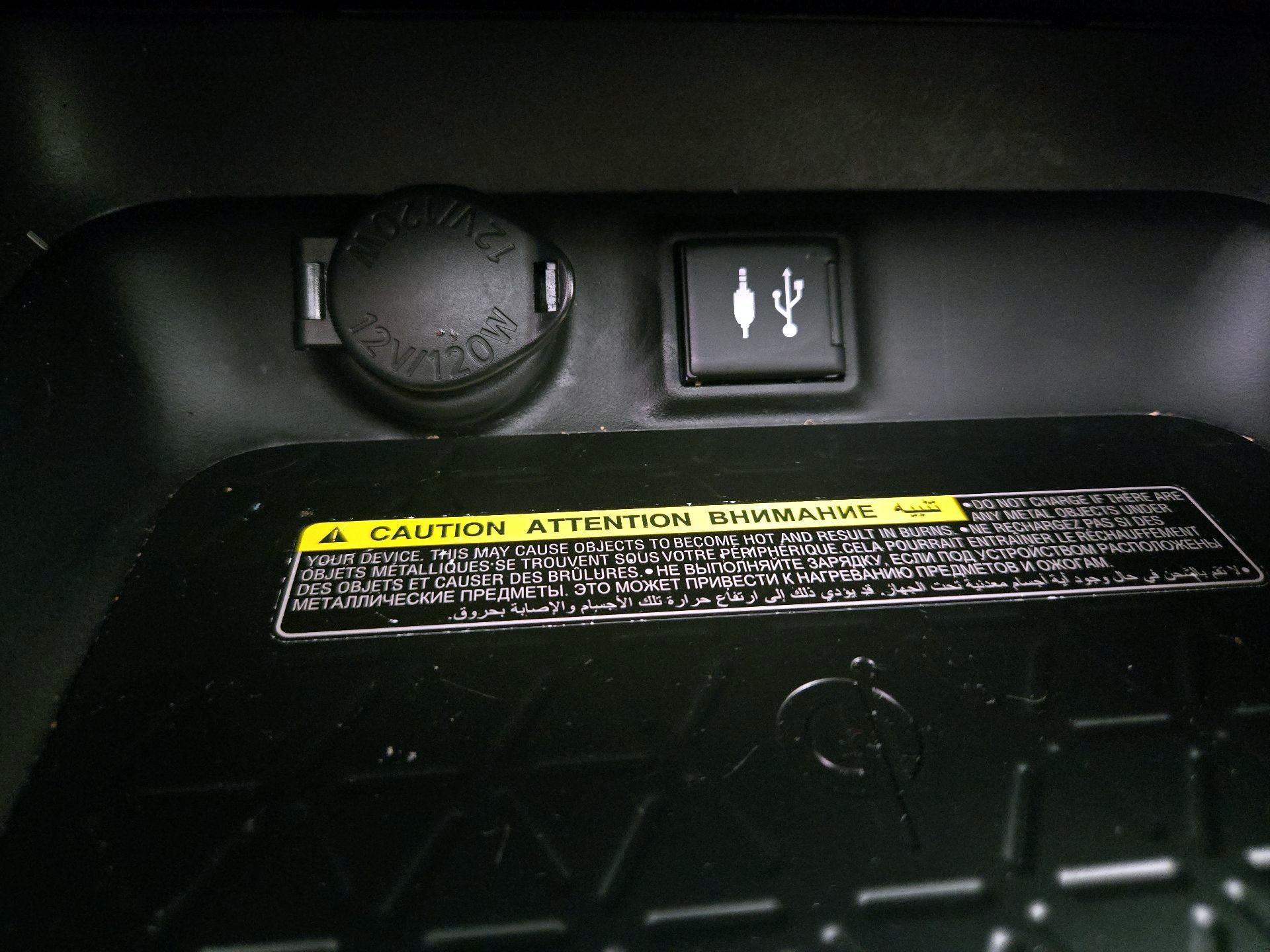 Thumbnail: 2019 Toyota RAV4 - 18