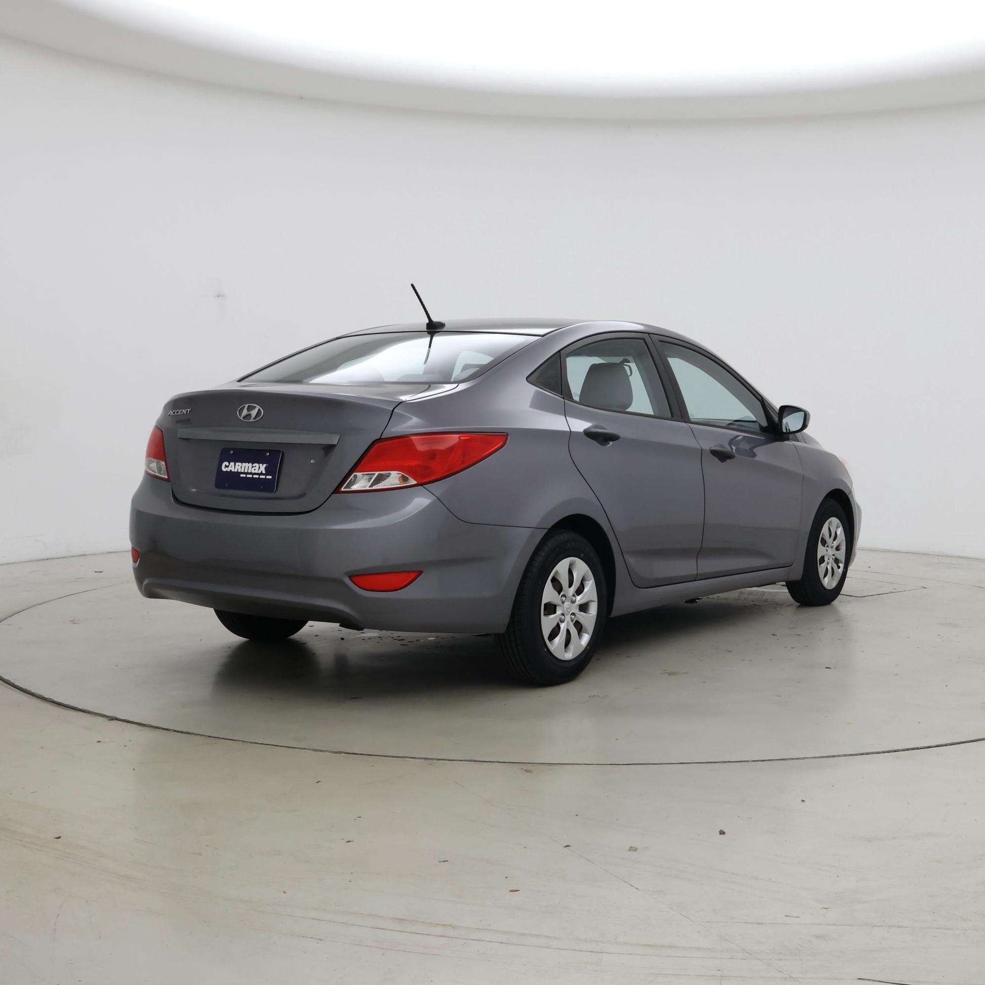 Thumbnail: 2016 Hyundai Accent - 8