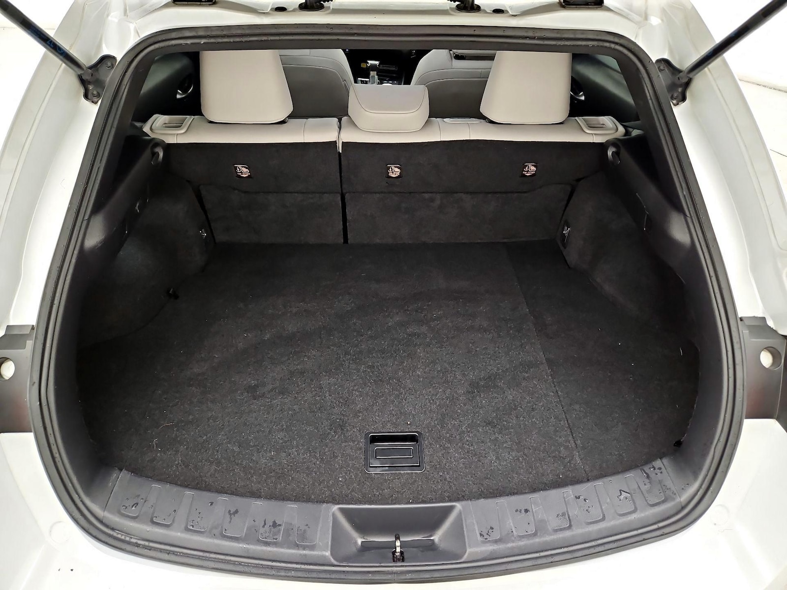 2021 Lexus UX Hybrid 250h - Photo 21