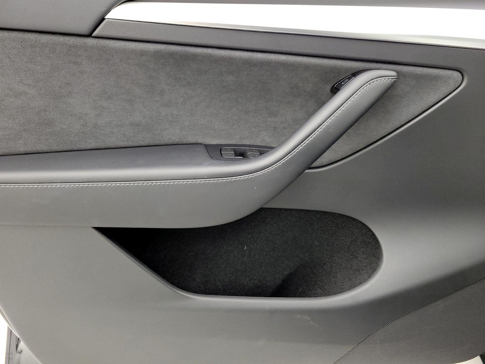 Thumbnail: 2024 Tesla Model Y - 12