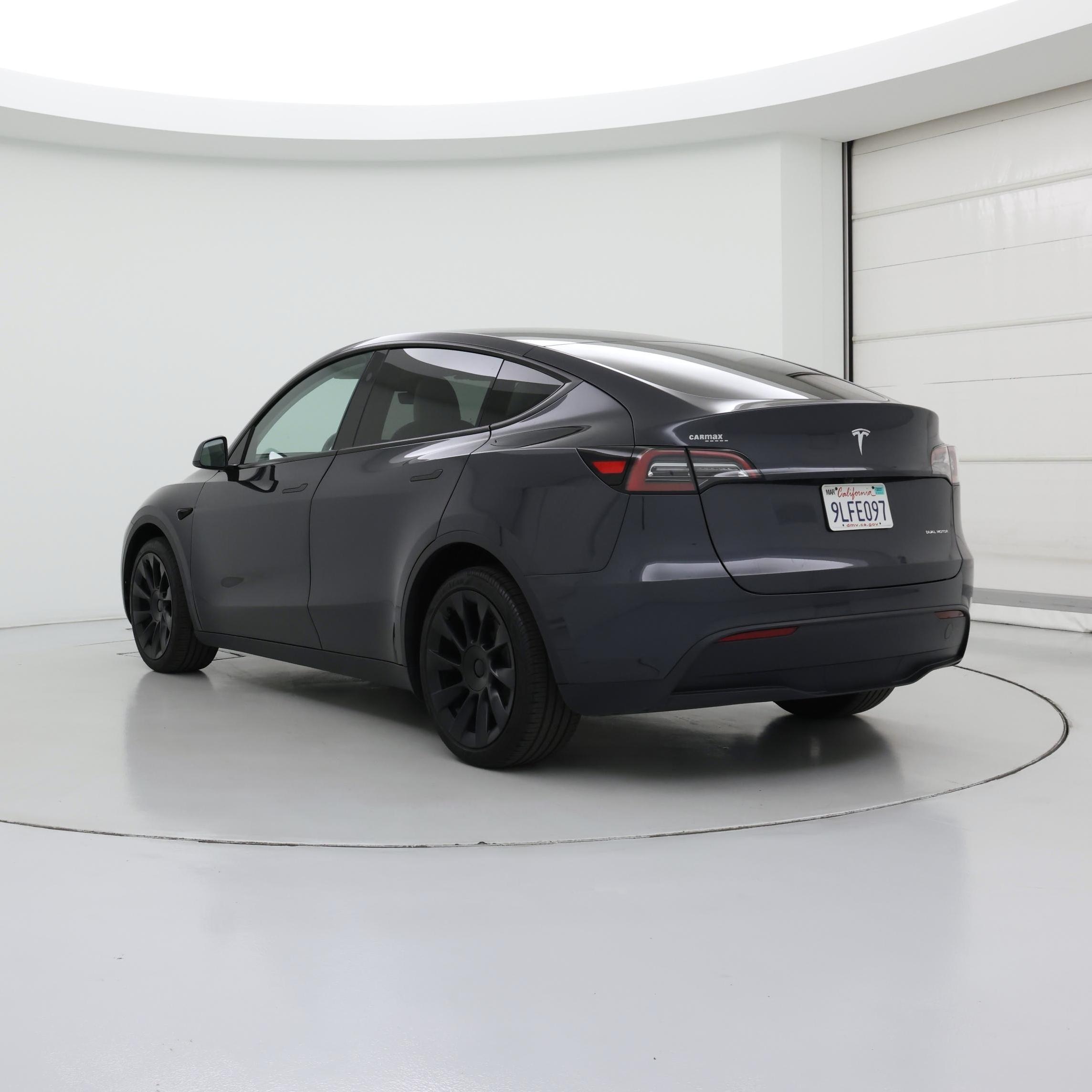 Thumbnail: 2024 Tesla Model Y - 2