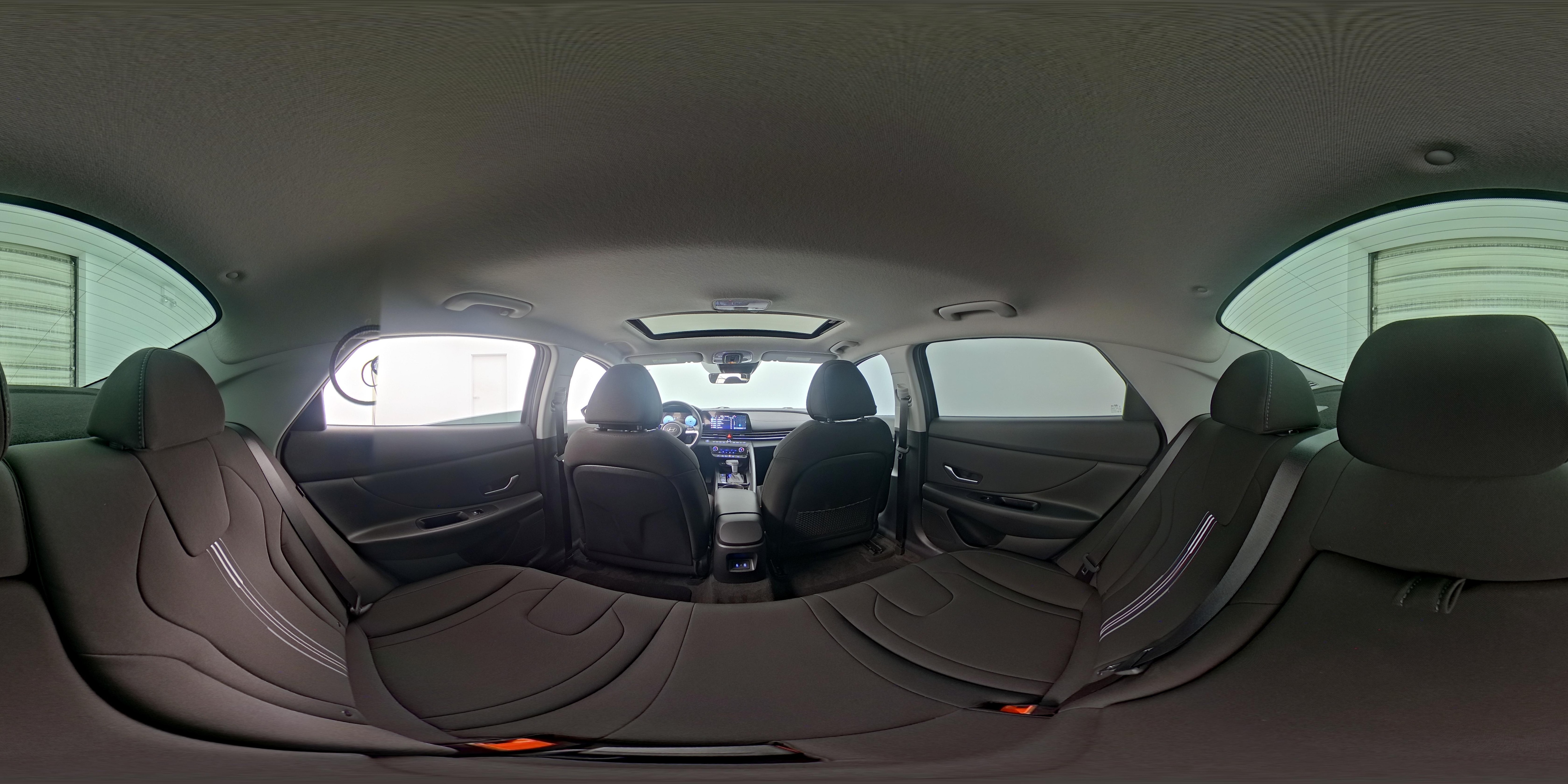 2024 Hyundai Elantra SEL - Photo 27