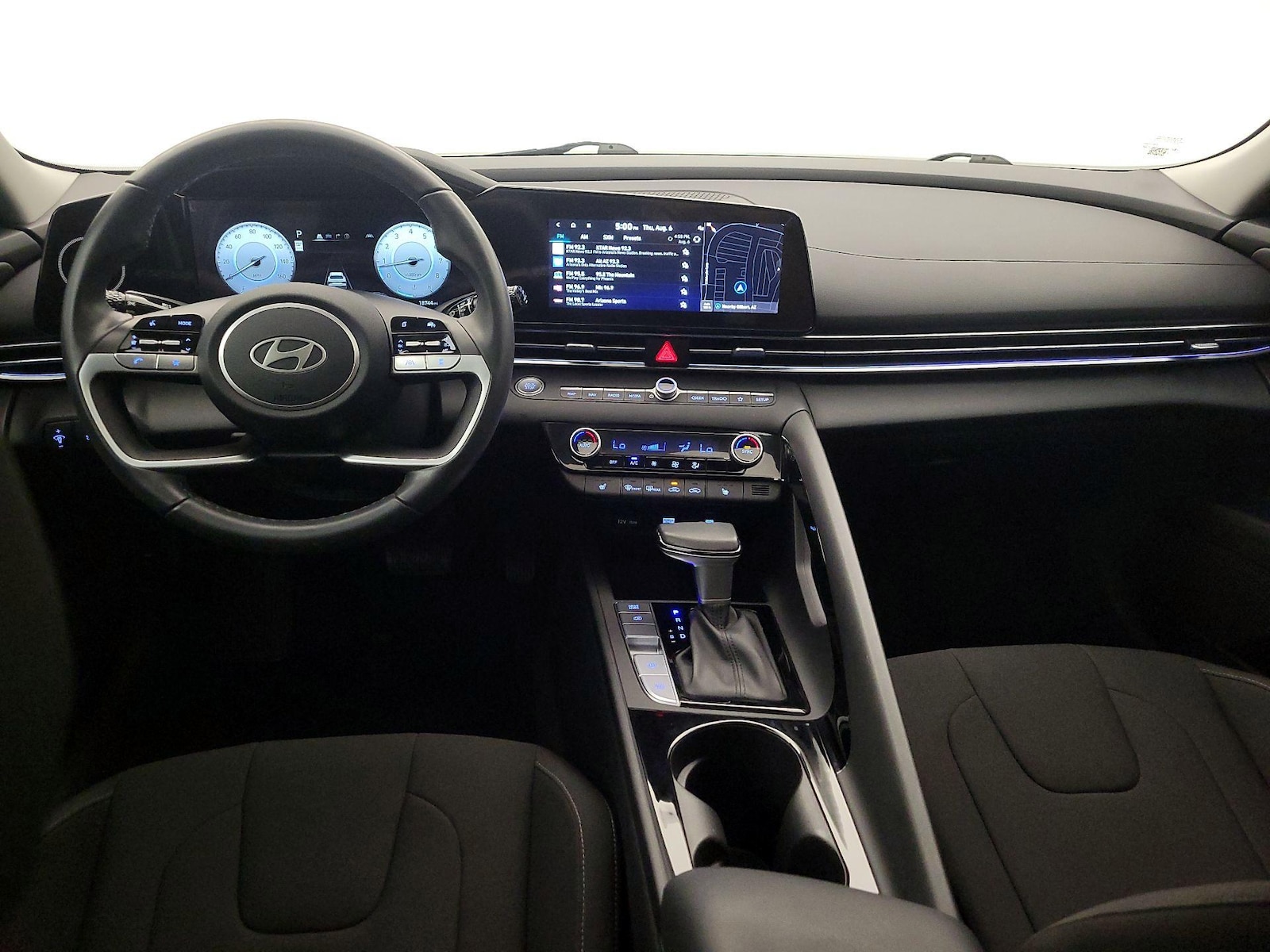 2024 Hyundai Elantra SEL - Photo 10