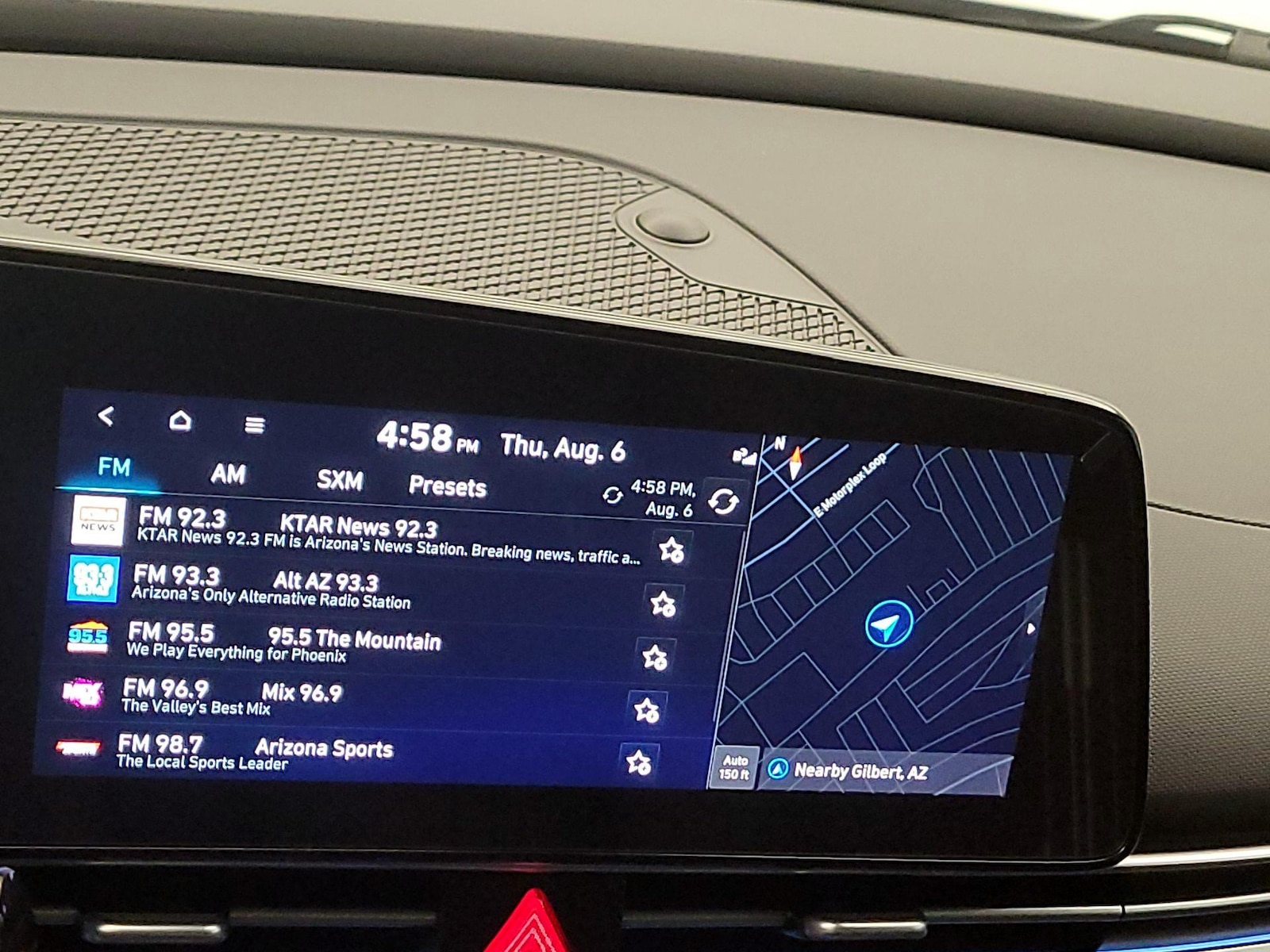 2024 Hyundai Elantra SEL - Photo 17