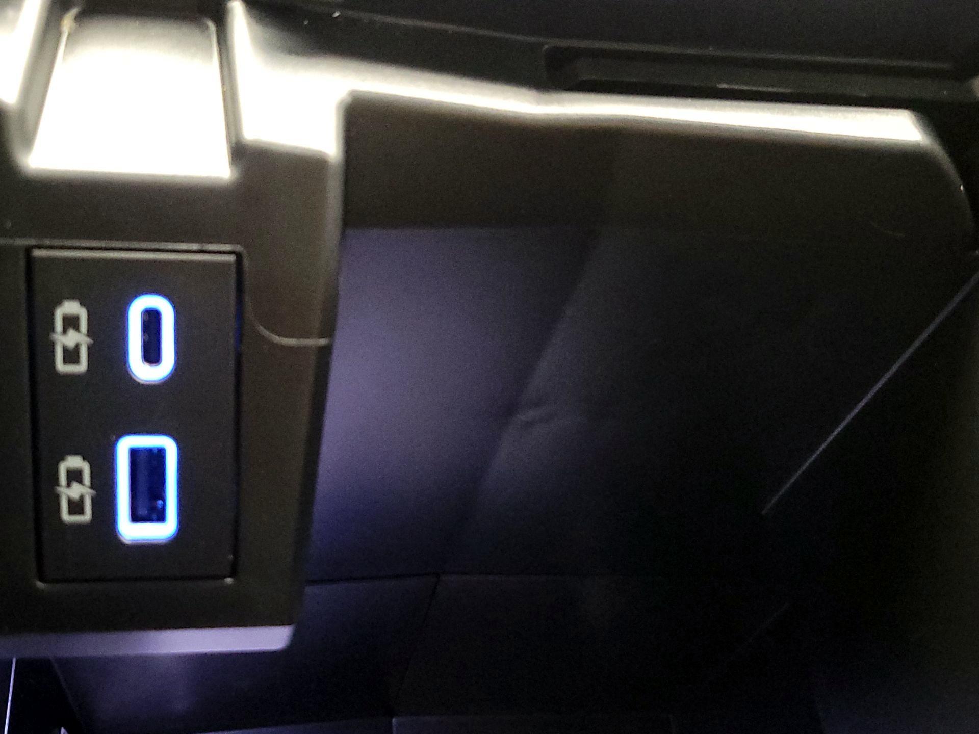Thumbnail: 2024 Toyota Sienna - 19