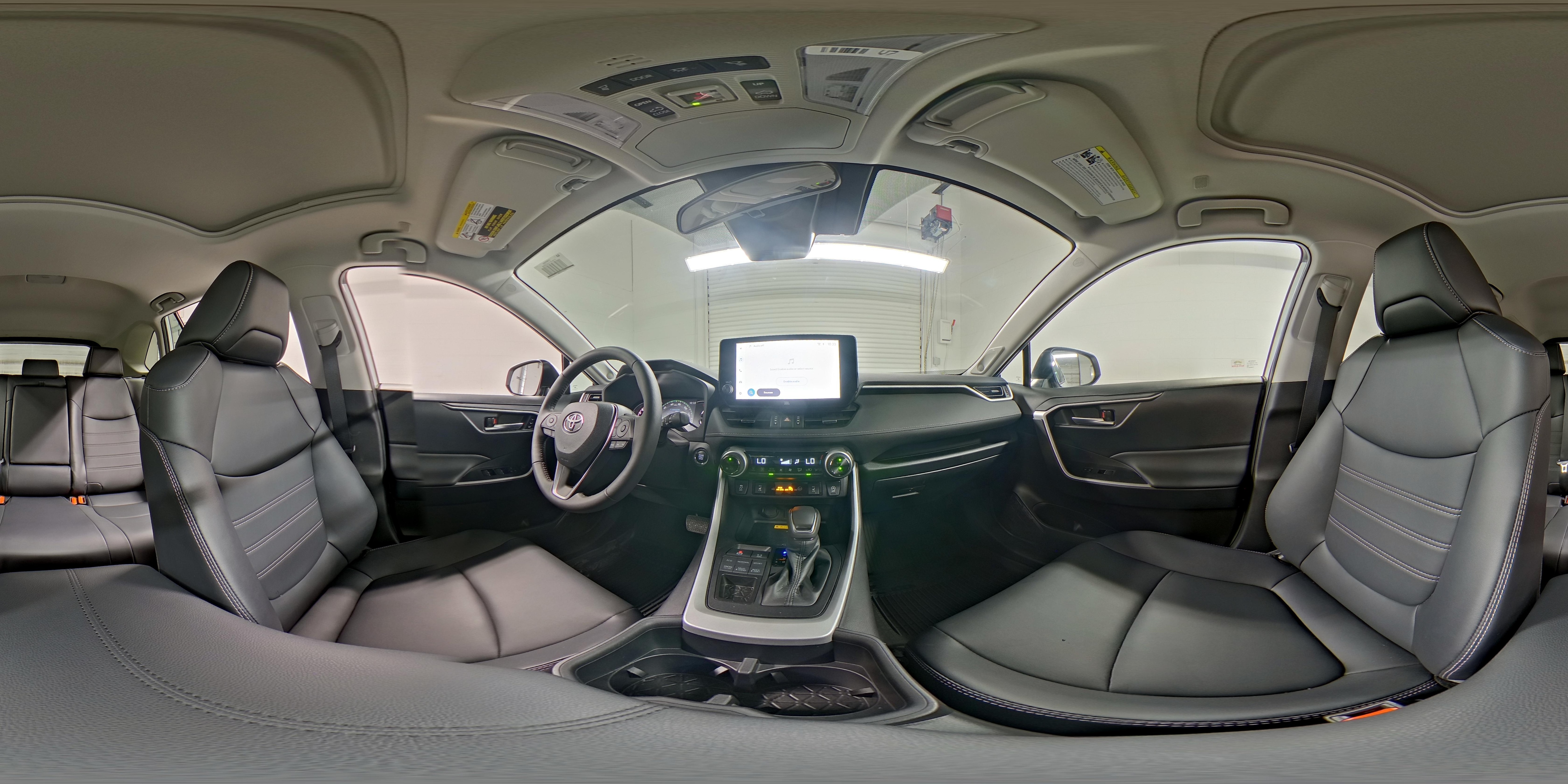 2025 Toyota RAV4 XLE Premium - Photo 25