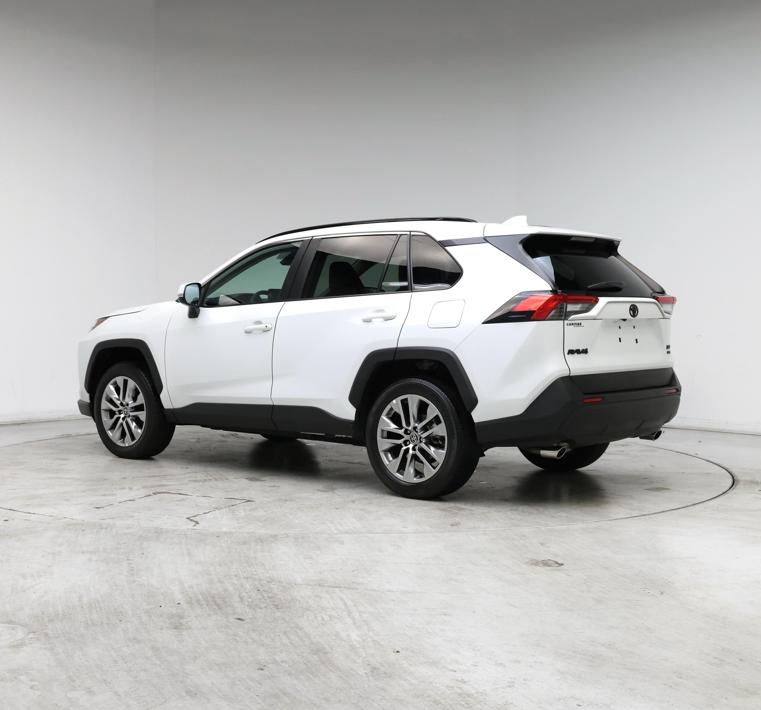 Thumbnail: 2025 Toyota RAV4 - 2