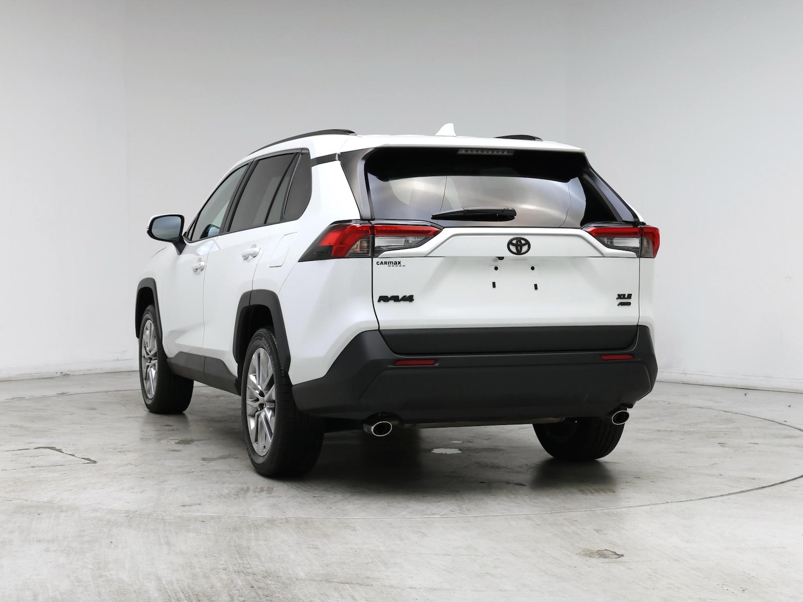 2025 Toyota RAV4 XLE Premium - Photo 7