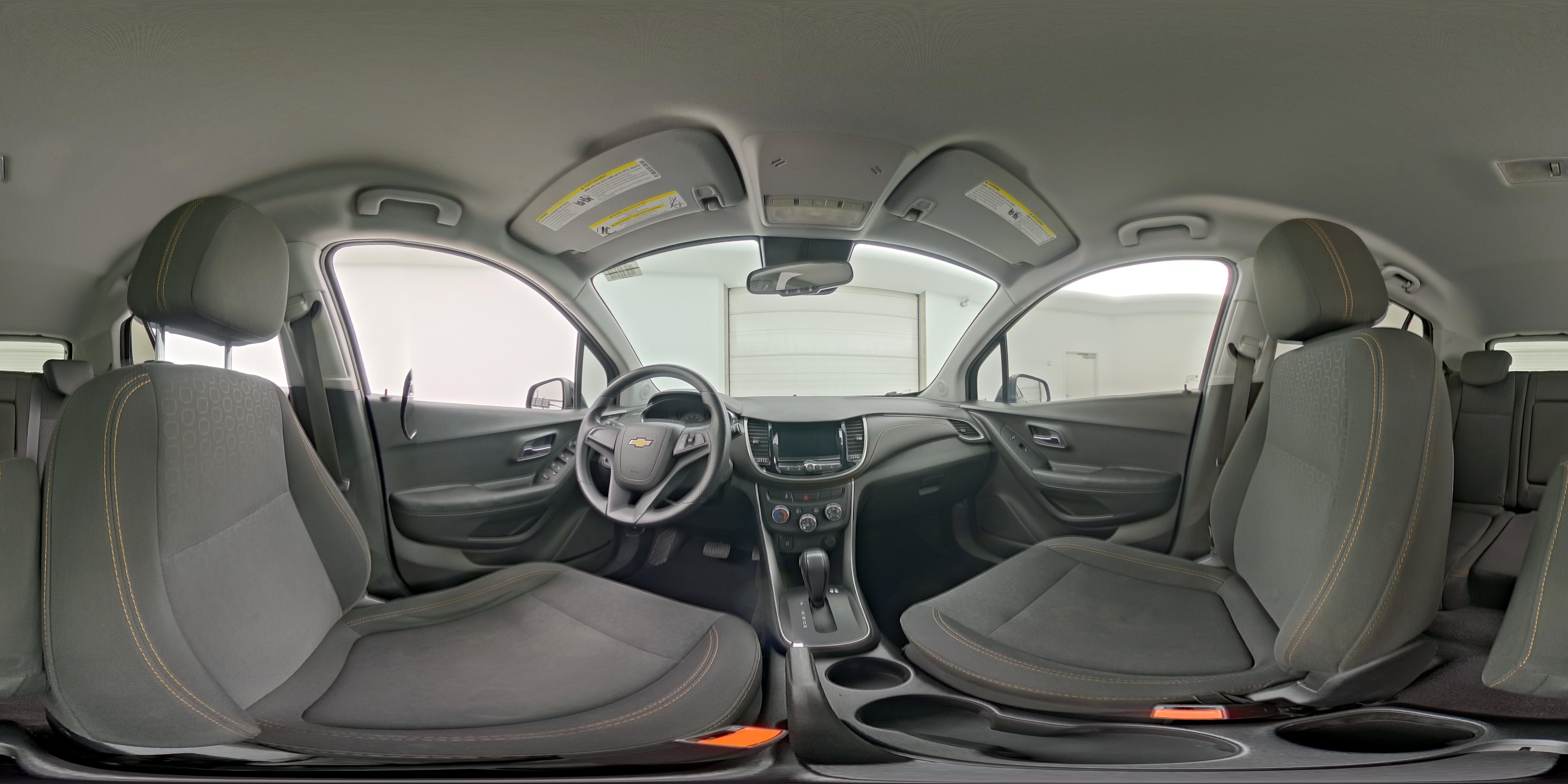 2018 Chevrolet Trax LS - Photo 24