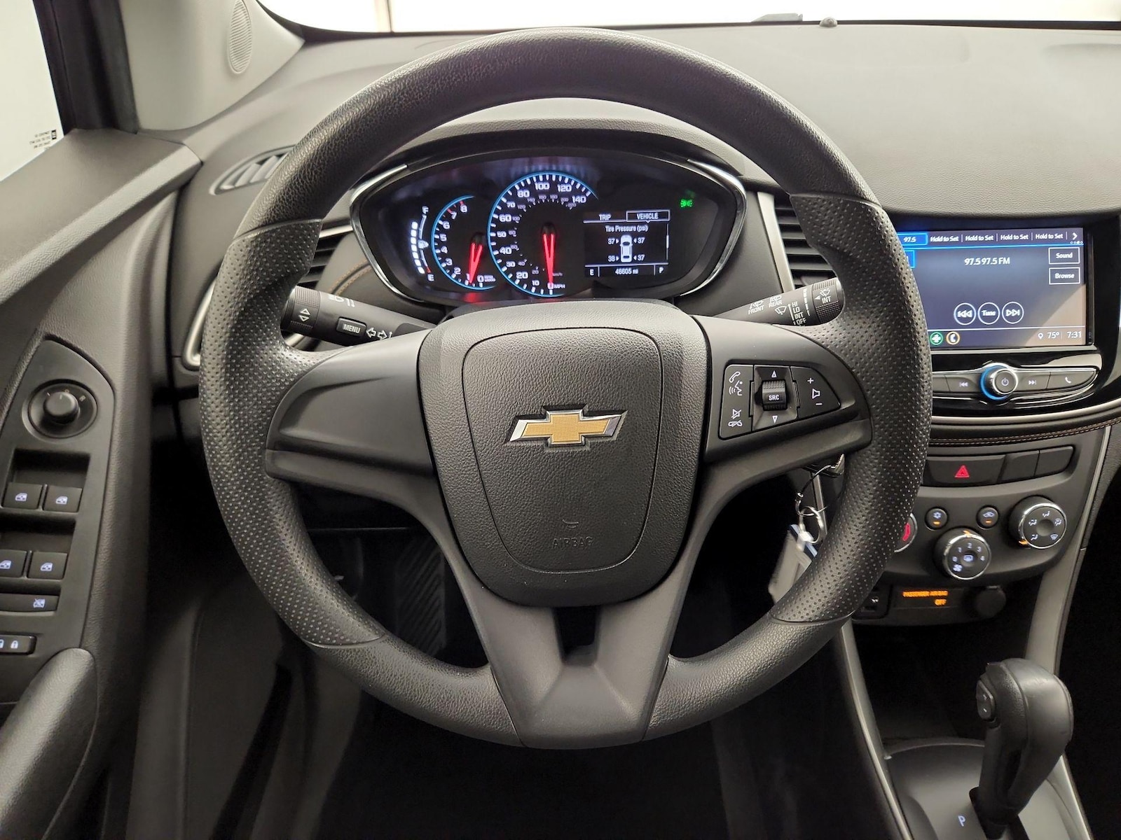 2018 Chevrolet Trax LS - Photo 11