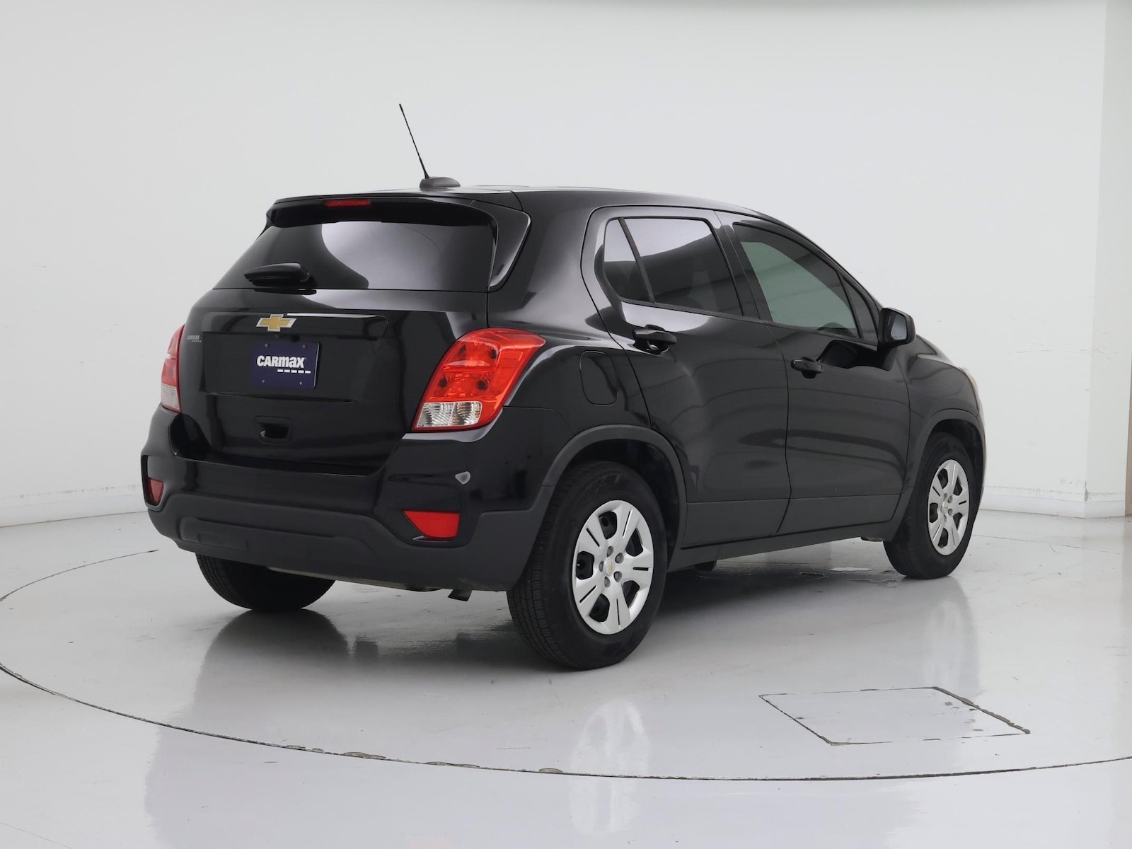 2018 Chevrolet Trax LS - Photo 9