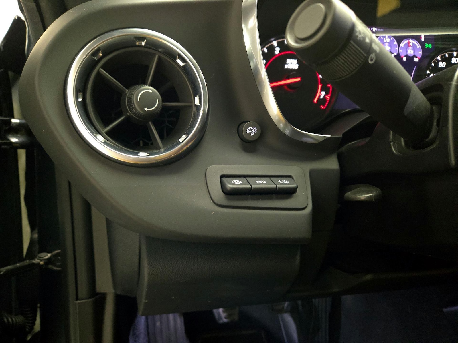 2020 Chevrolet Camaro 2SS - Photo 12