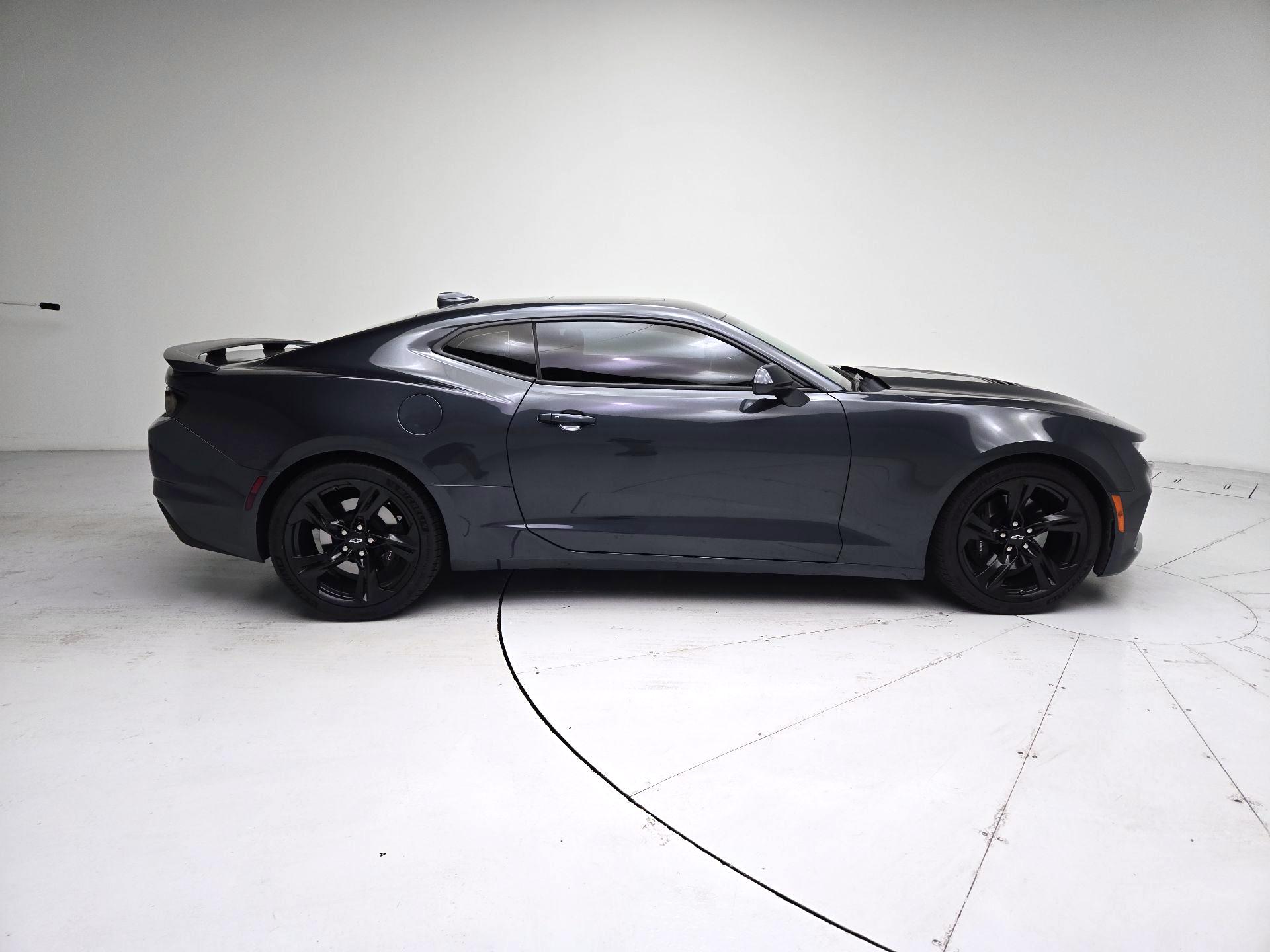 Thumbnail: 2020 Chevrolet Camaro - 4