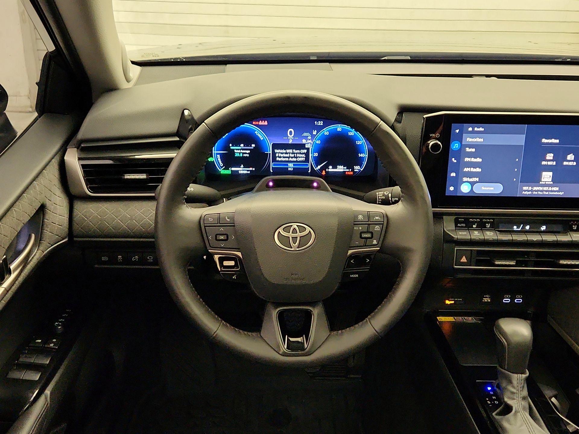 Thumbnail: 2025 Toyota Camry - 10