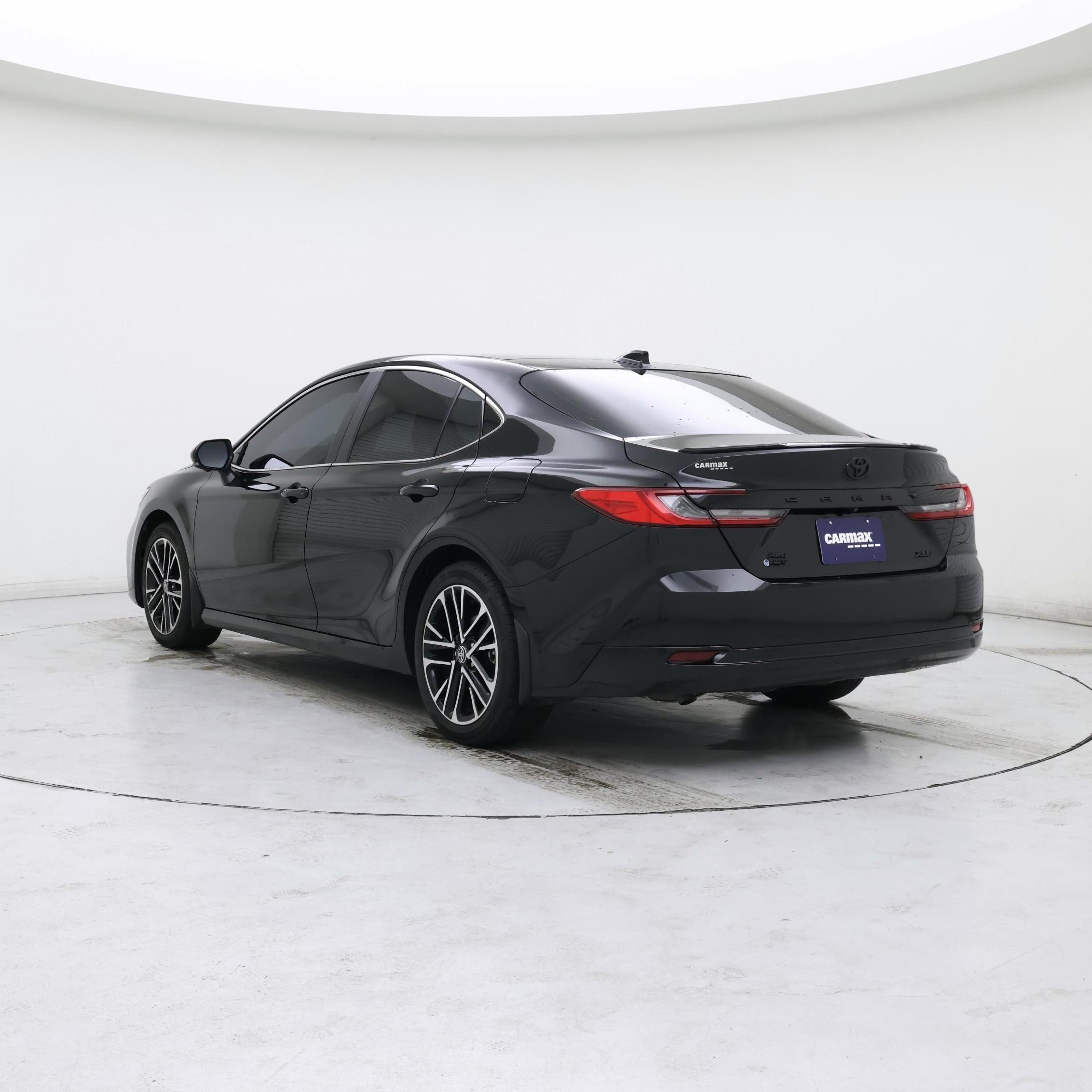 Thumbnail: 2025 Toyota Camry - 2
