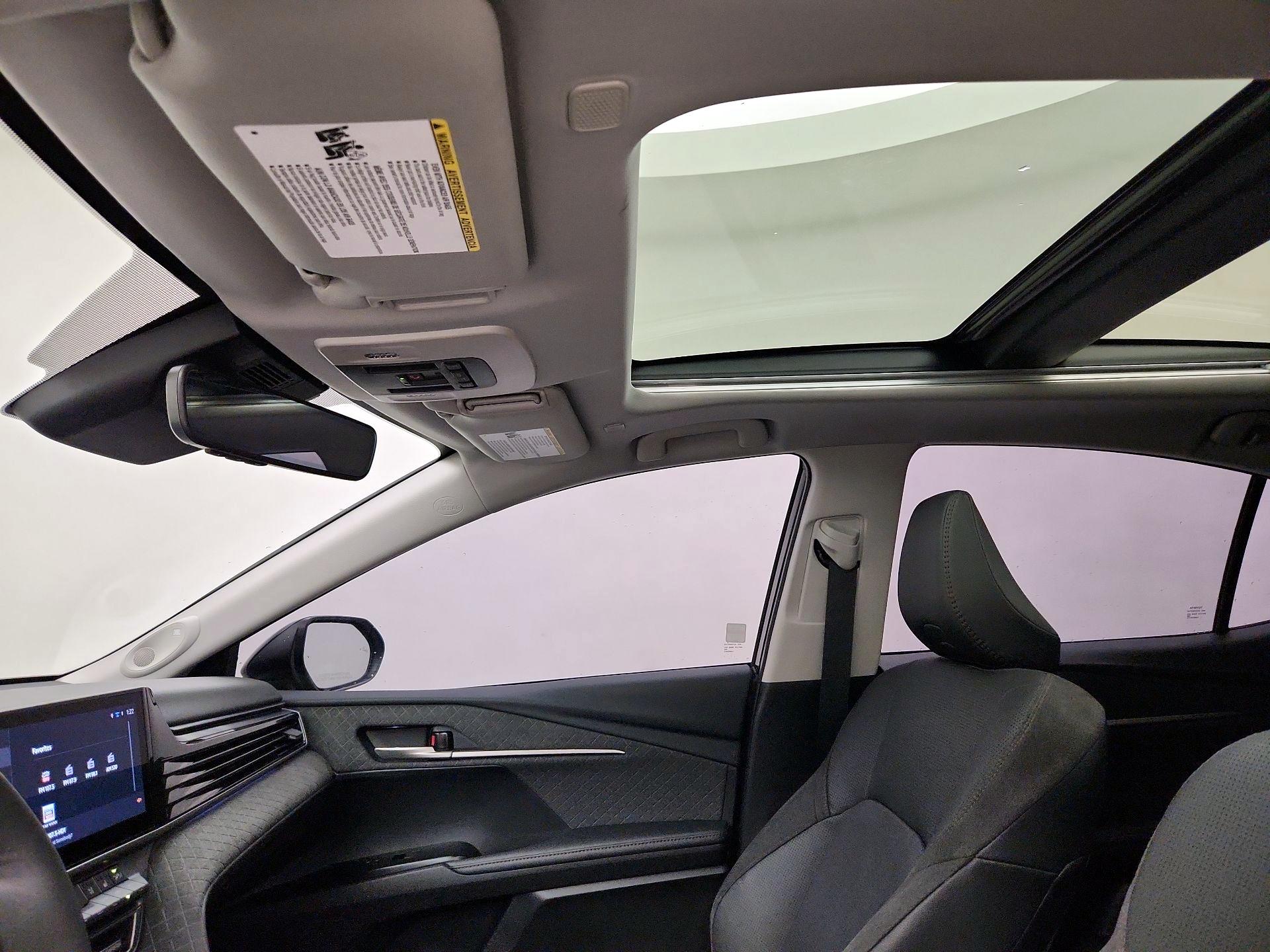 Thumbnail: 2025 Toyota Camry - 20