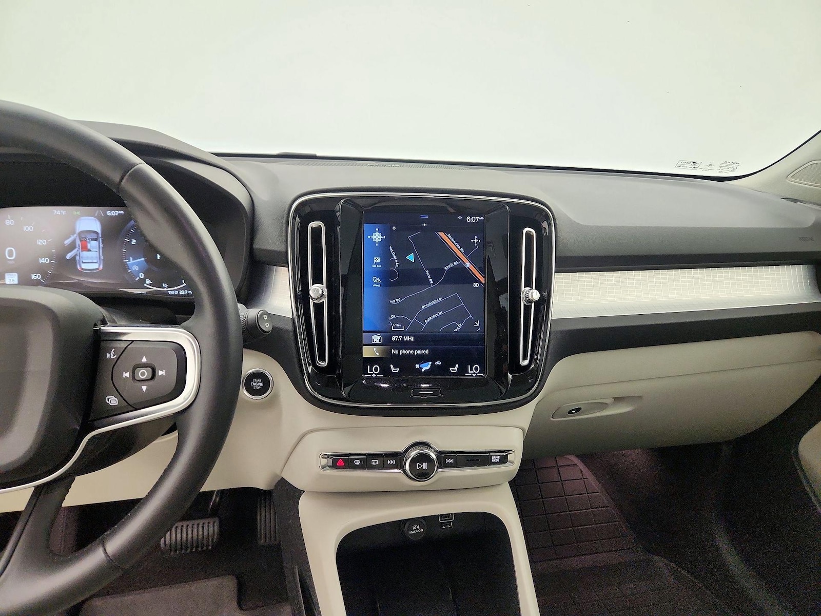 Apple CarPlay® & Android Auto™