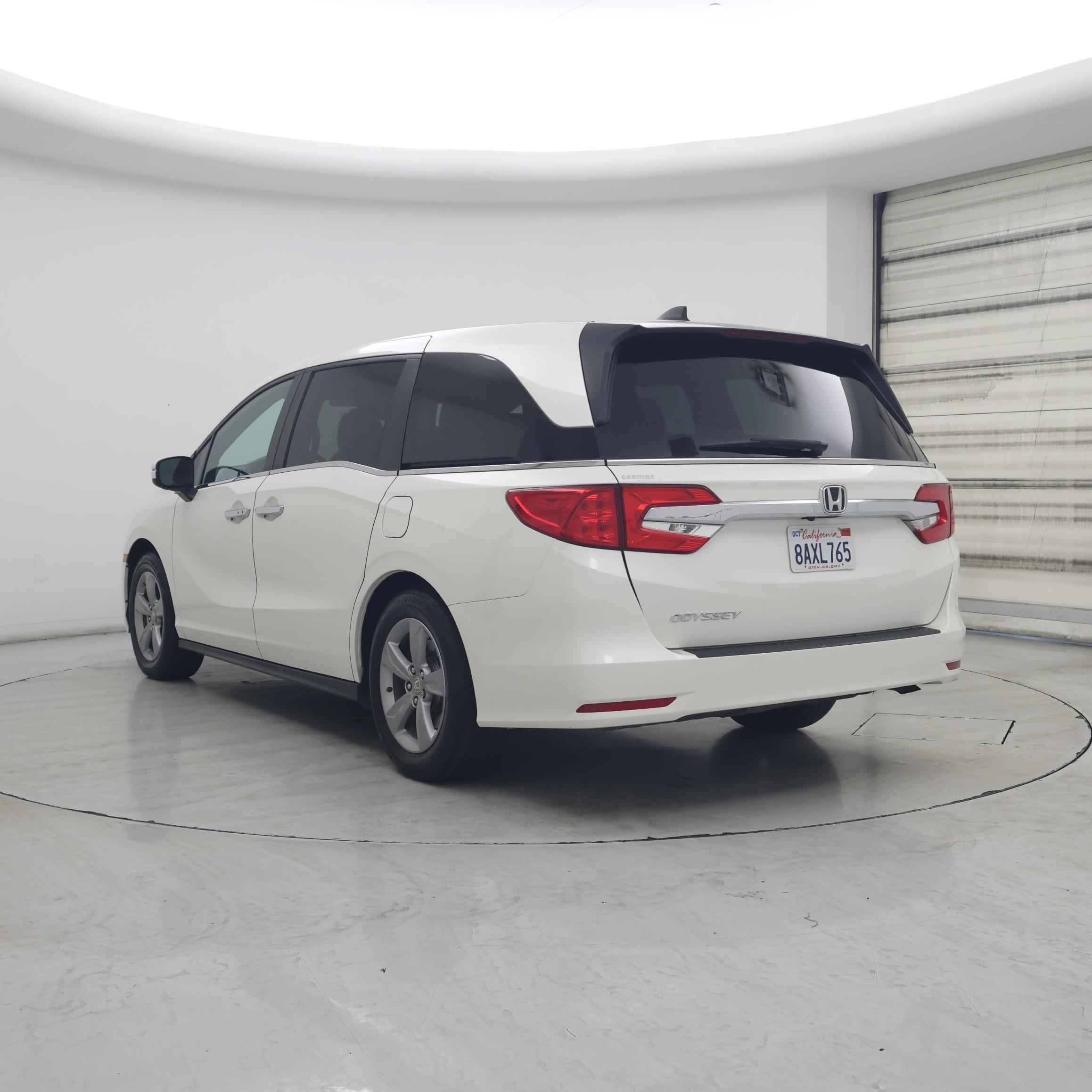 Thumbnail: 2018 Honda Odyssey - 2