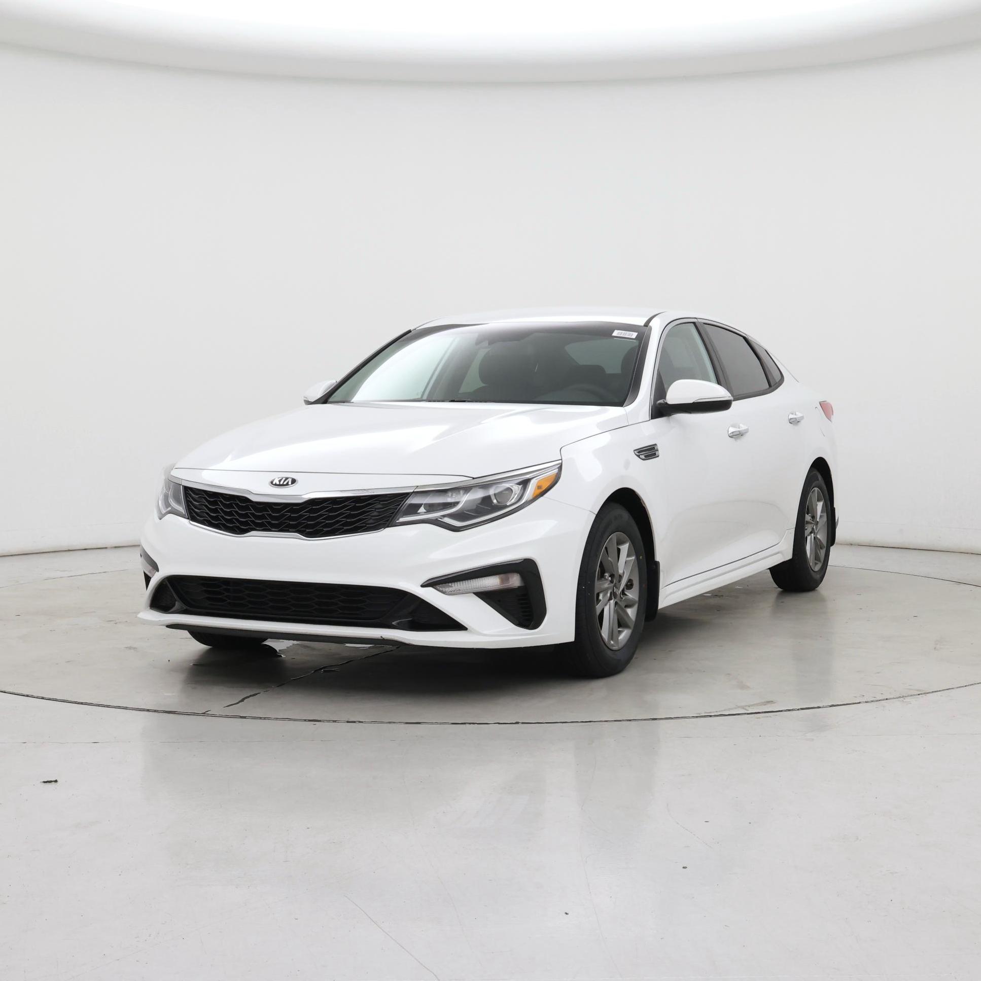 Thumbnail: 2019 Kia Optima - 4