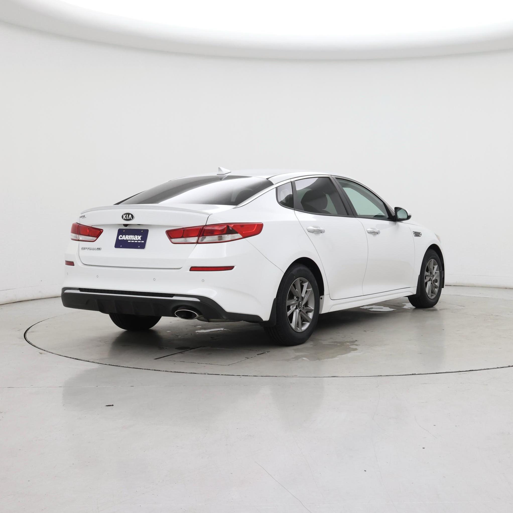 Thumbnail: 2019 Kia Optima - 8