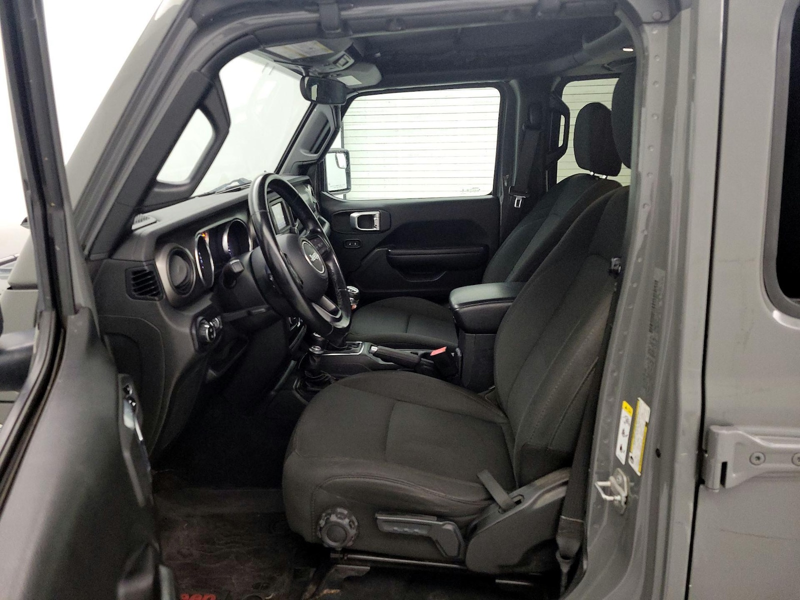 2020 Jeep Gladiator Sport S - Photo 12