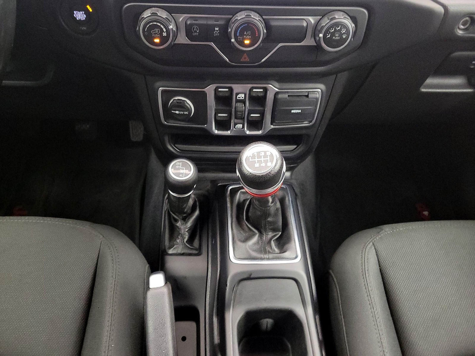 2020 Jeep Gladiator Sport S - Photo 18