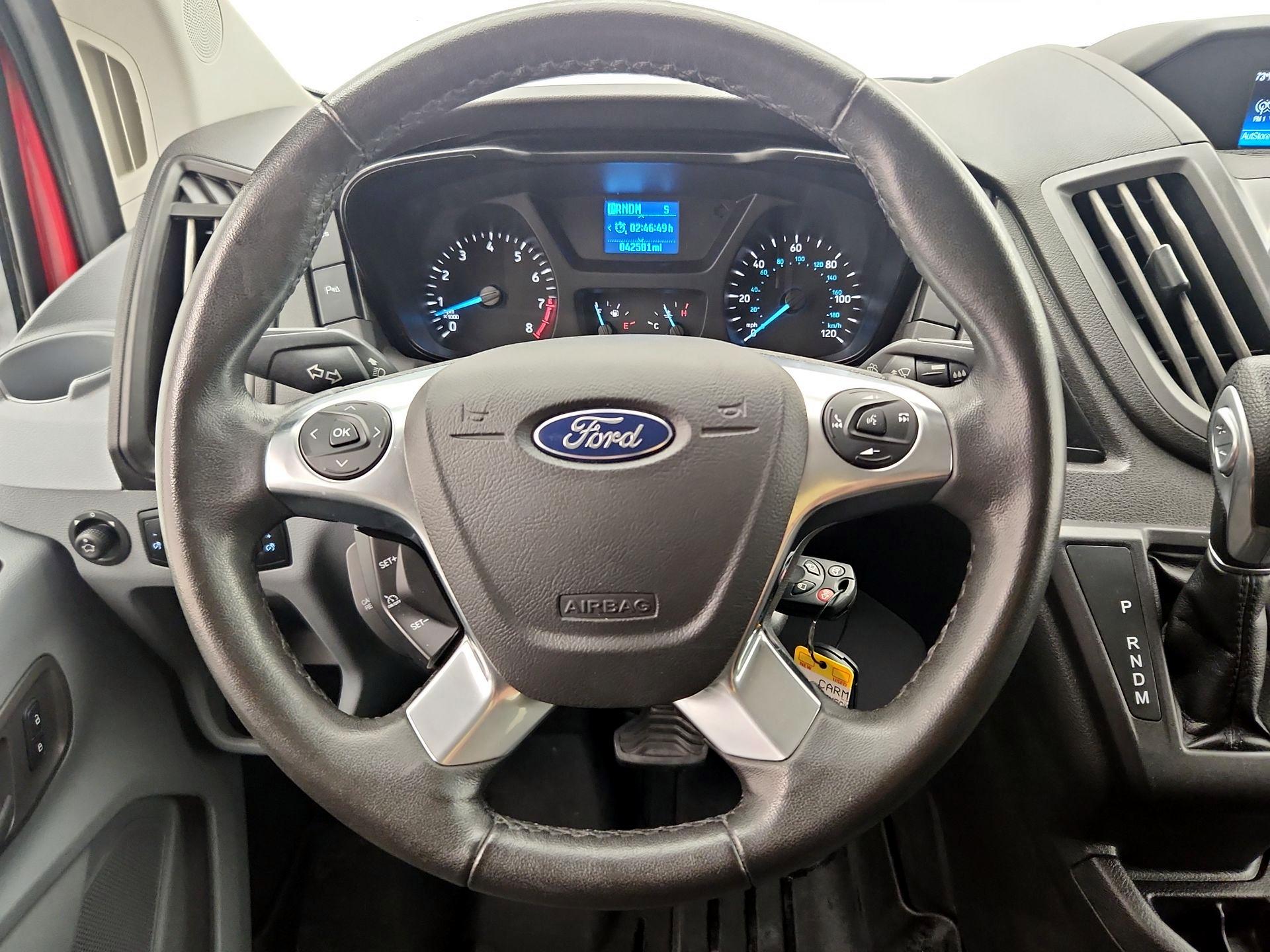 Thumbnail: 2016 Ford Transit Series - 10