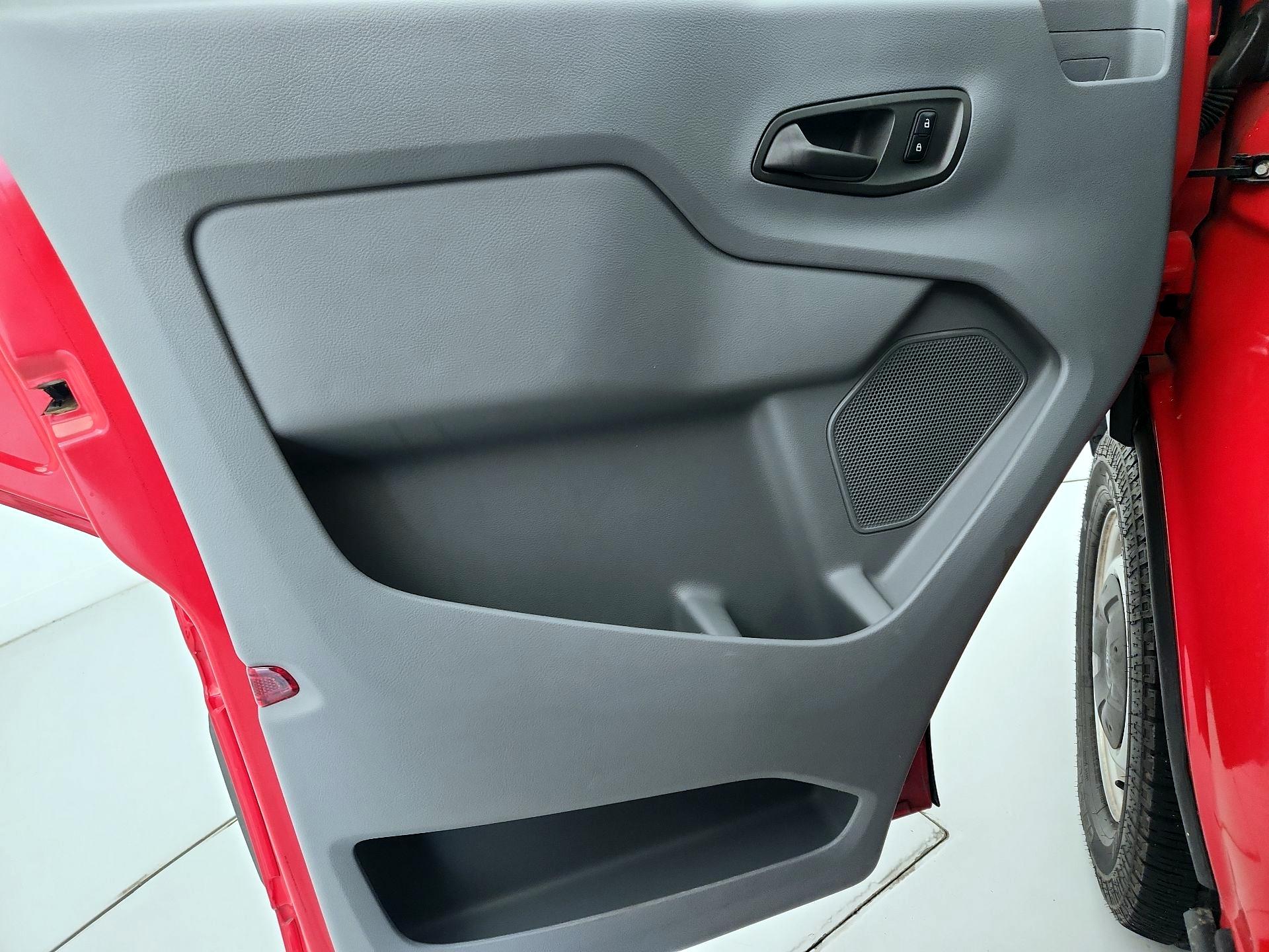 Thumbnail: 2016 Ford Transit Series - 12