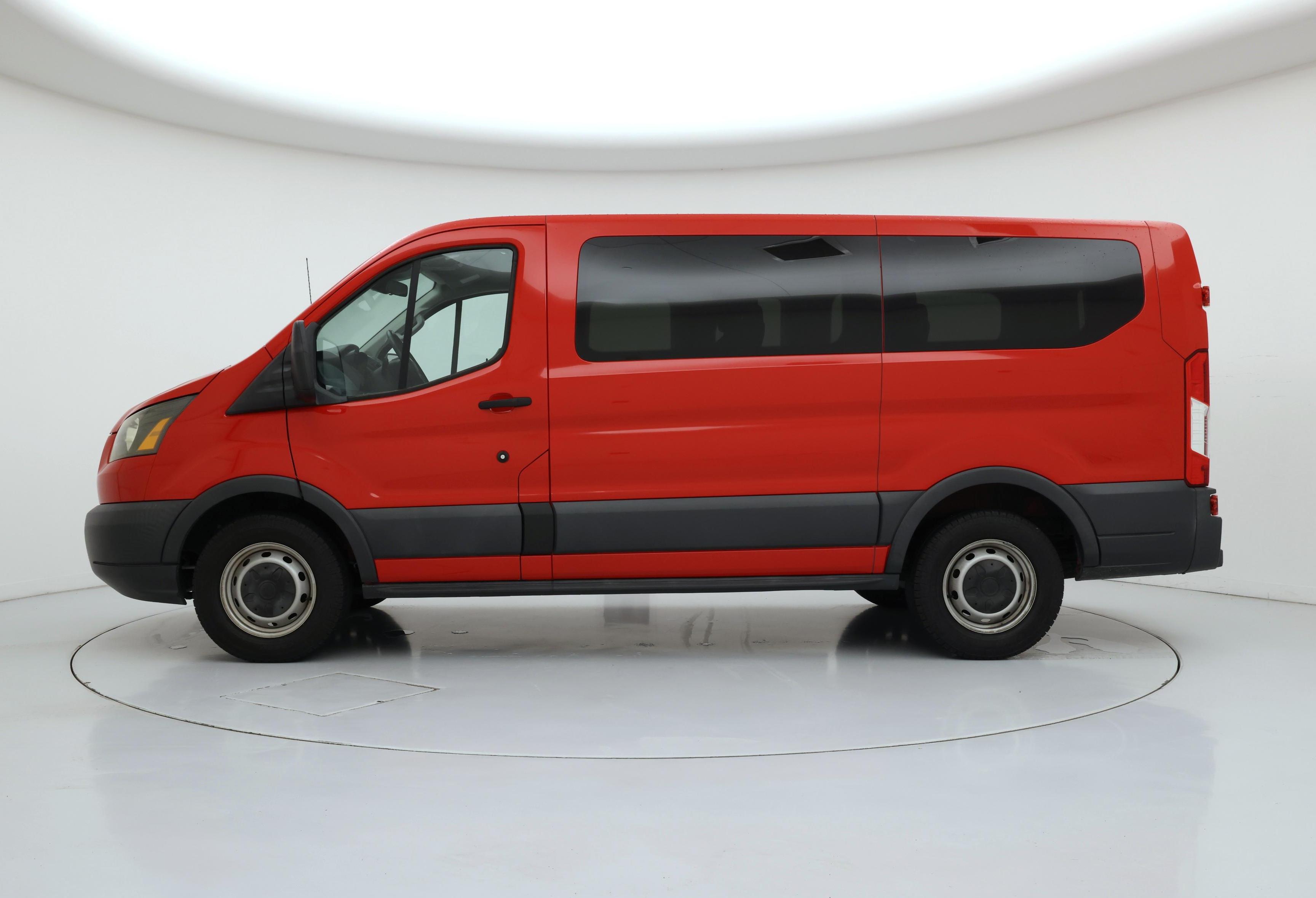 Thumbnail: 2016 Ford Transit Series - 3