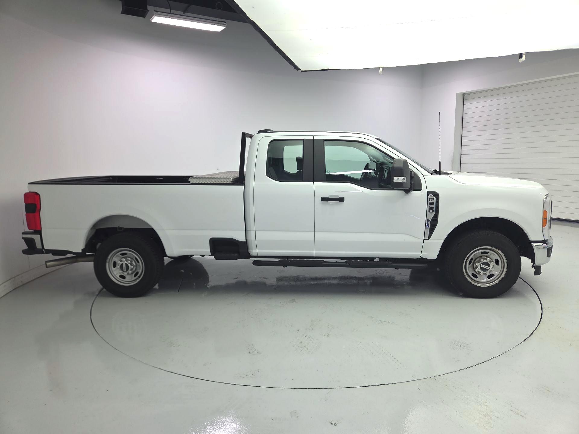 Thumbnail: 2023 Ford F-250 - 4