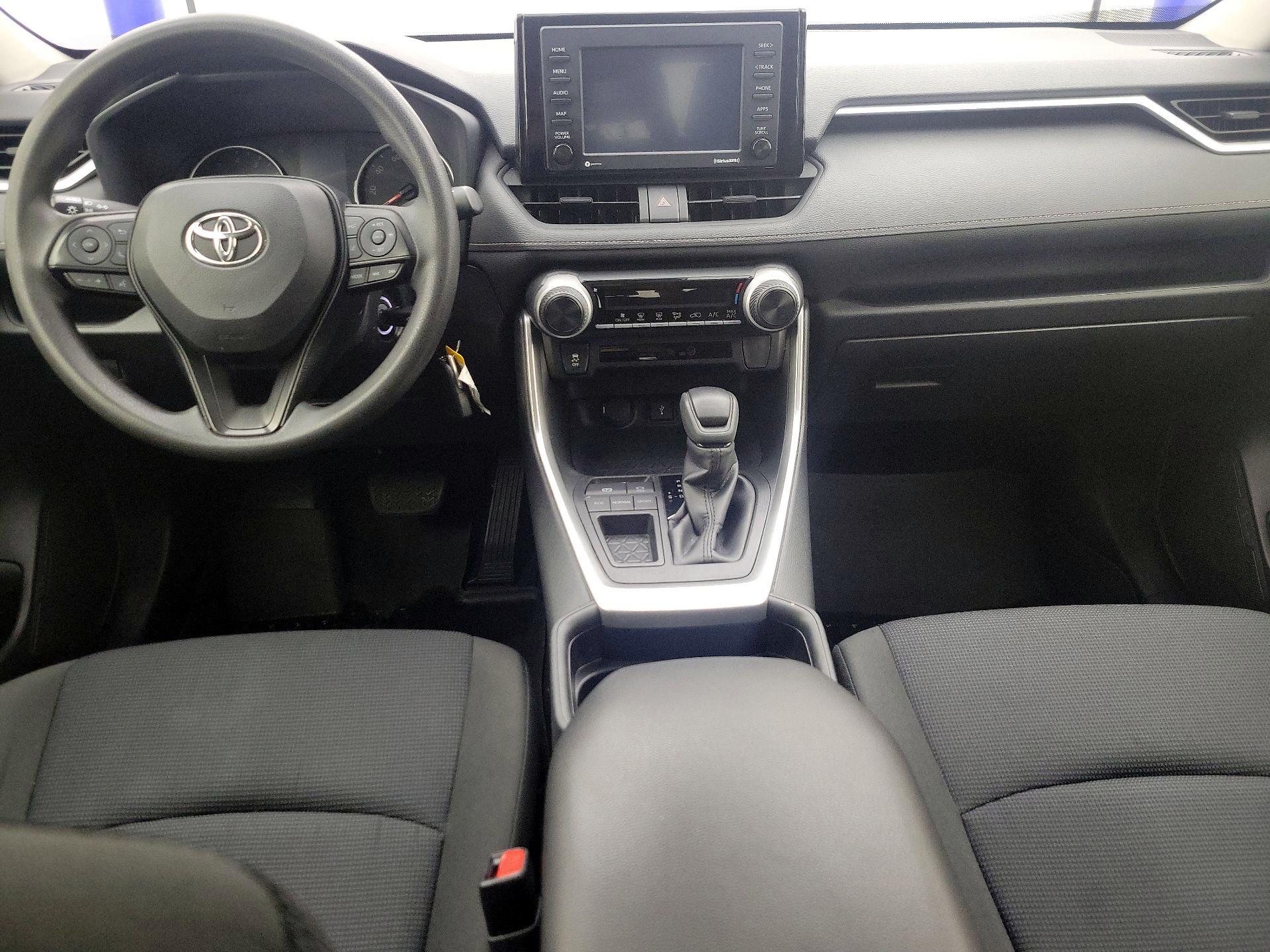 Thumbnail: 2020 Toyota RAV4 - 9