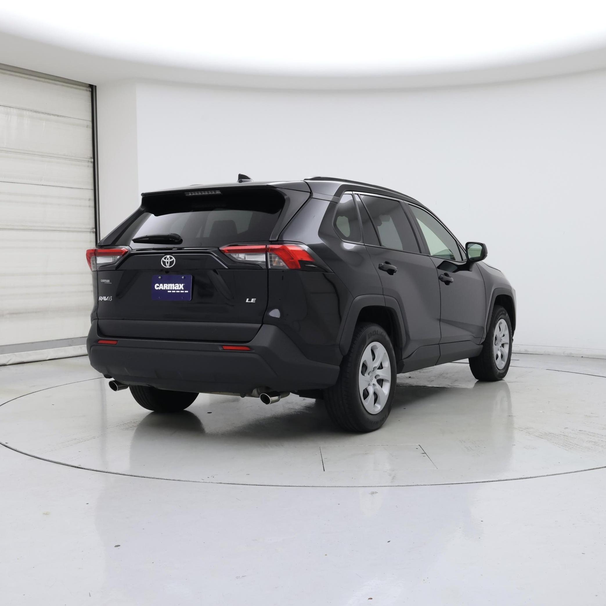 Thumbnail: 2020 Toyota RAV4 - 8