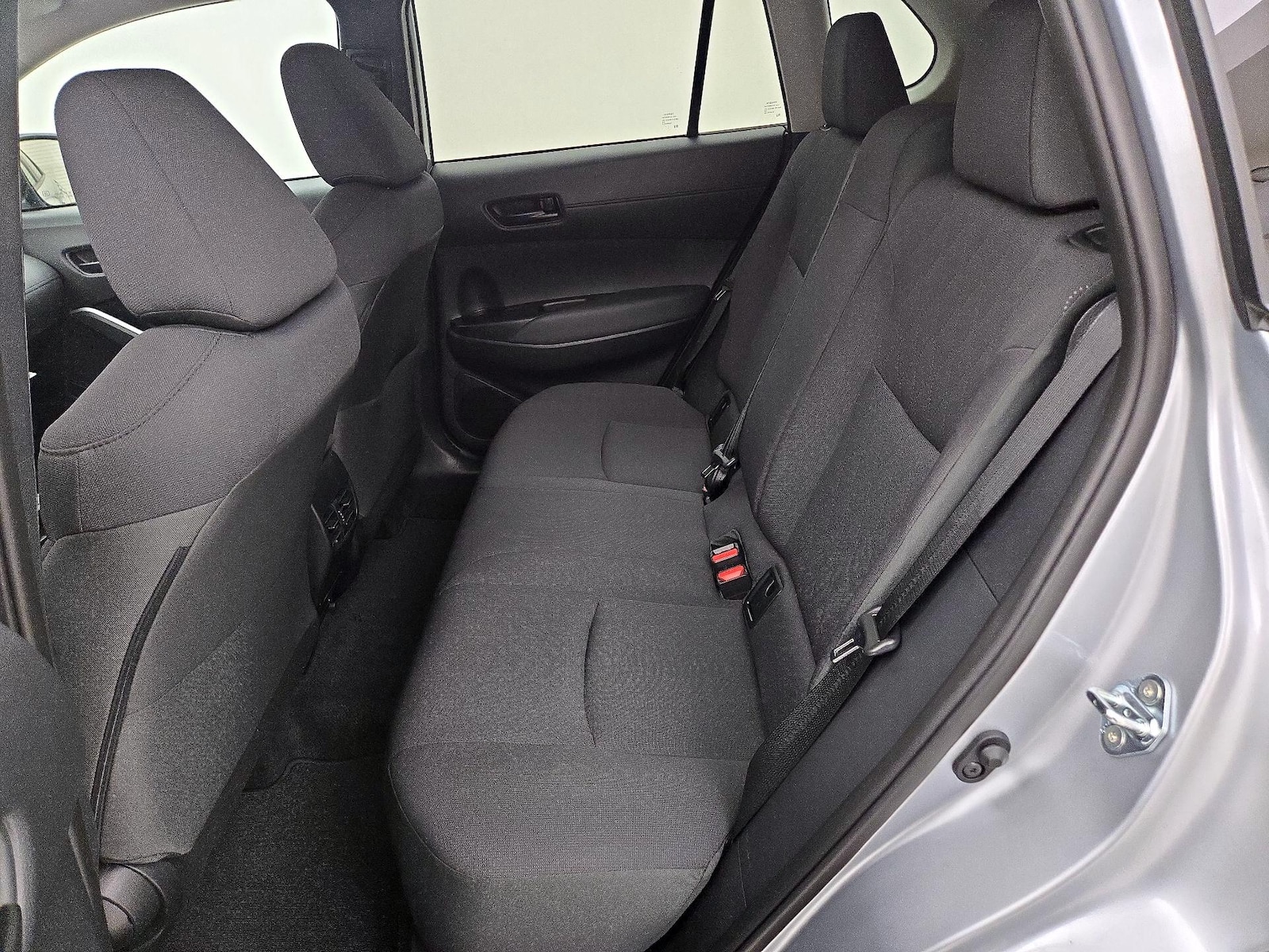 2026 Toyota Corolla Cross LE - Photo 20
