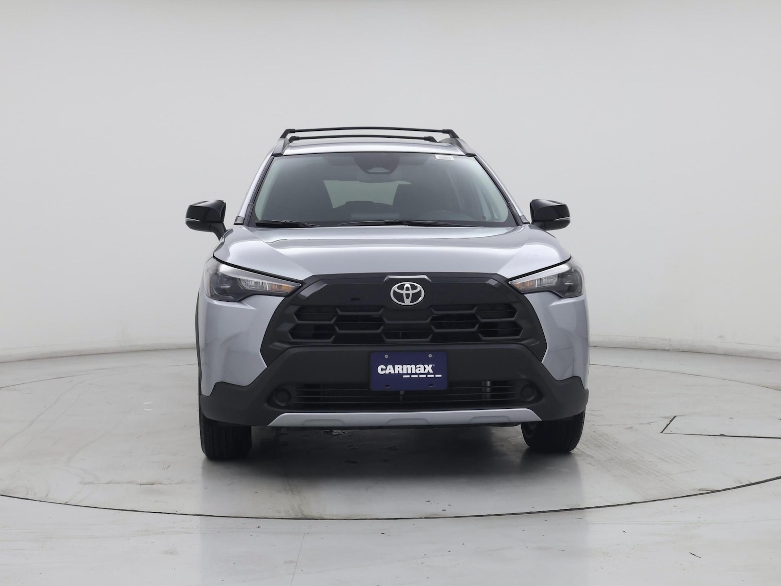 2026 Toyota Corolla Cross LE - Photo 6