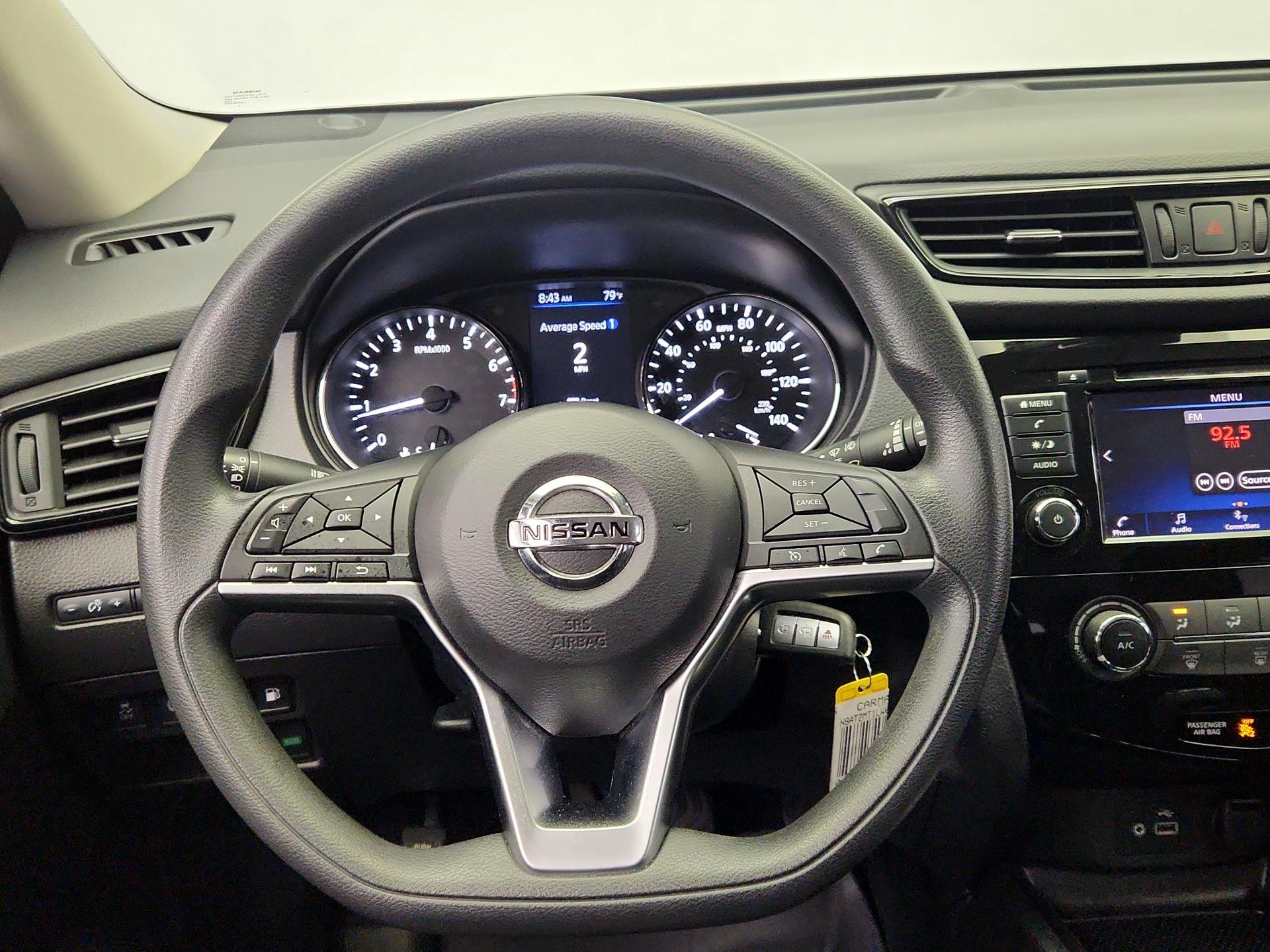 Thumbnail: 2020 Nissan Rogue - 10
